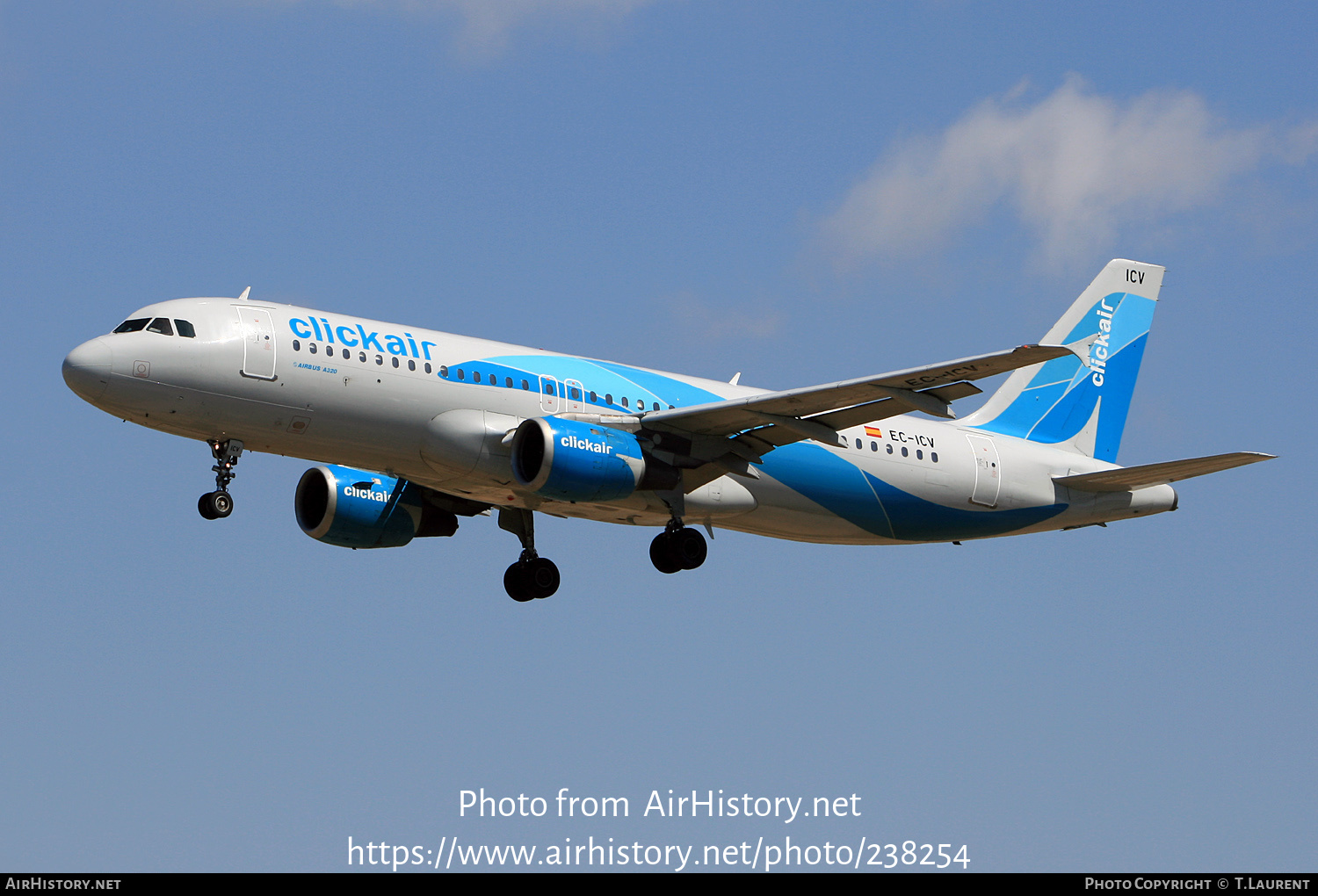 Aircraft Photo of EC-ICV | Airbus A320-211 | Clickair | AirHistory.net #238254