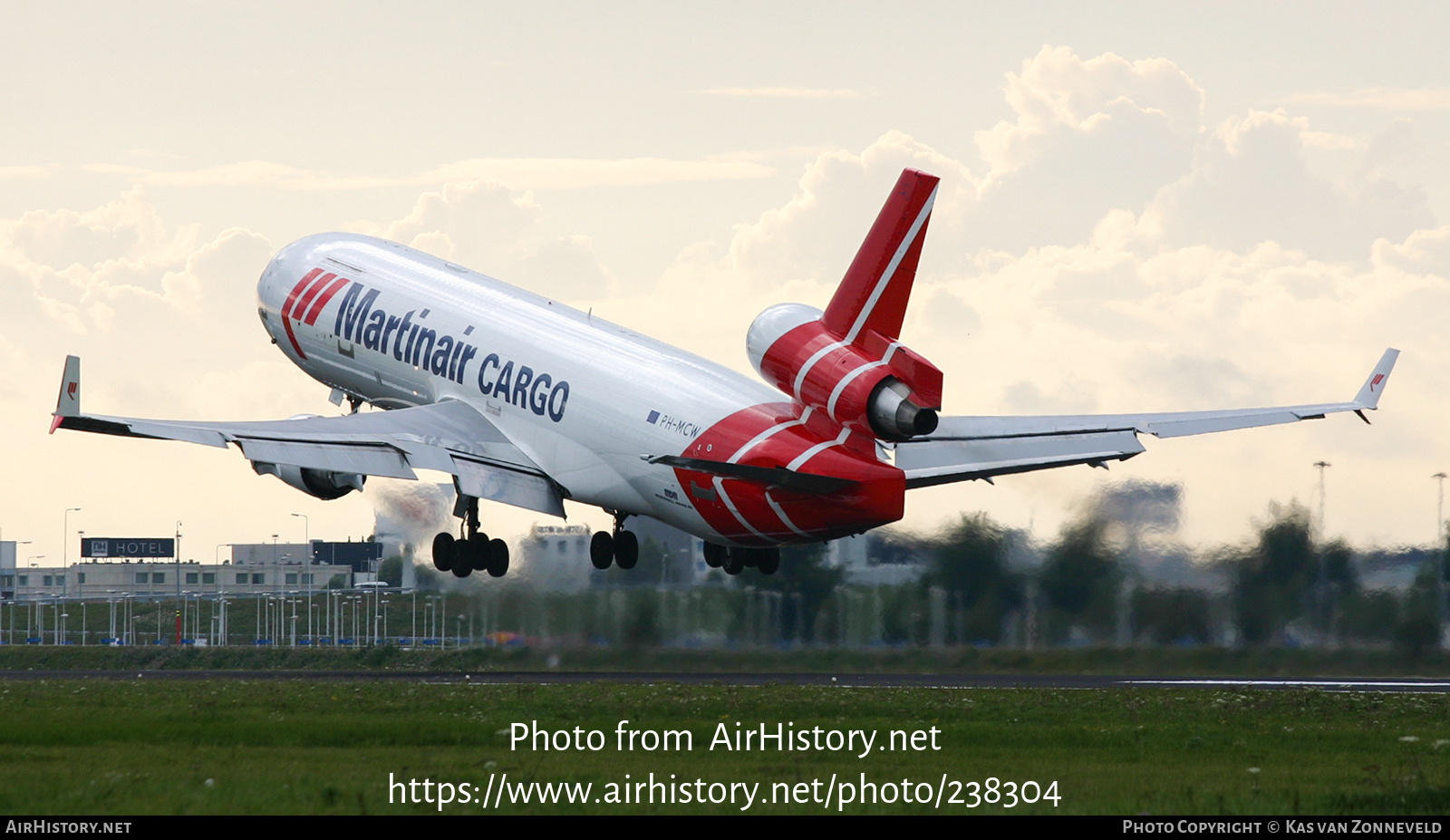 Aircraft Photo of PH-MCW | McDonnell Douglas MD-11F | Martinair Cargo | AirHistory.net #238304