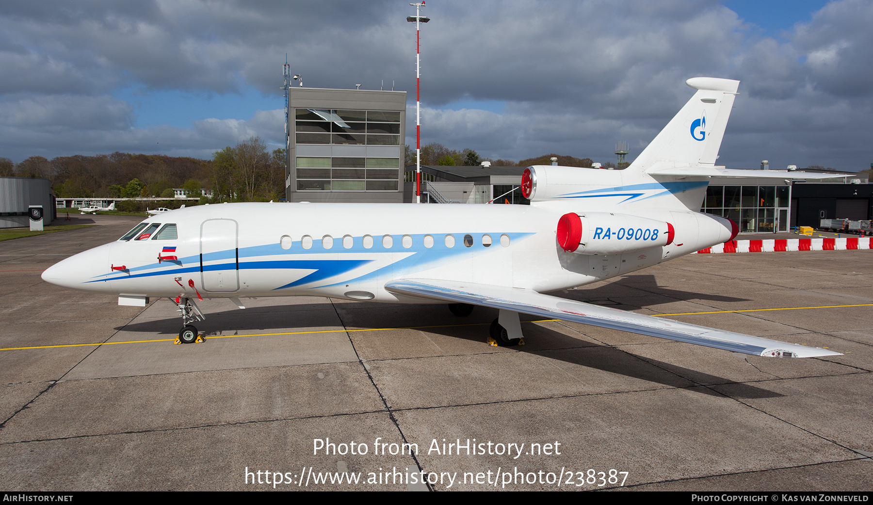 Aircraft Photo of RA-09008 | Dassault Falcon 900EX | Gazpromavia | AirHistory.net #238387