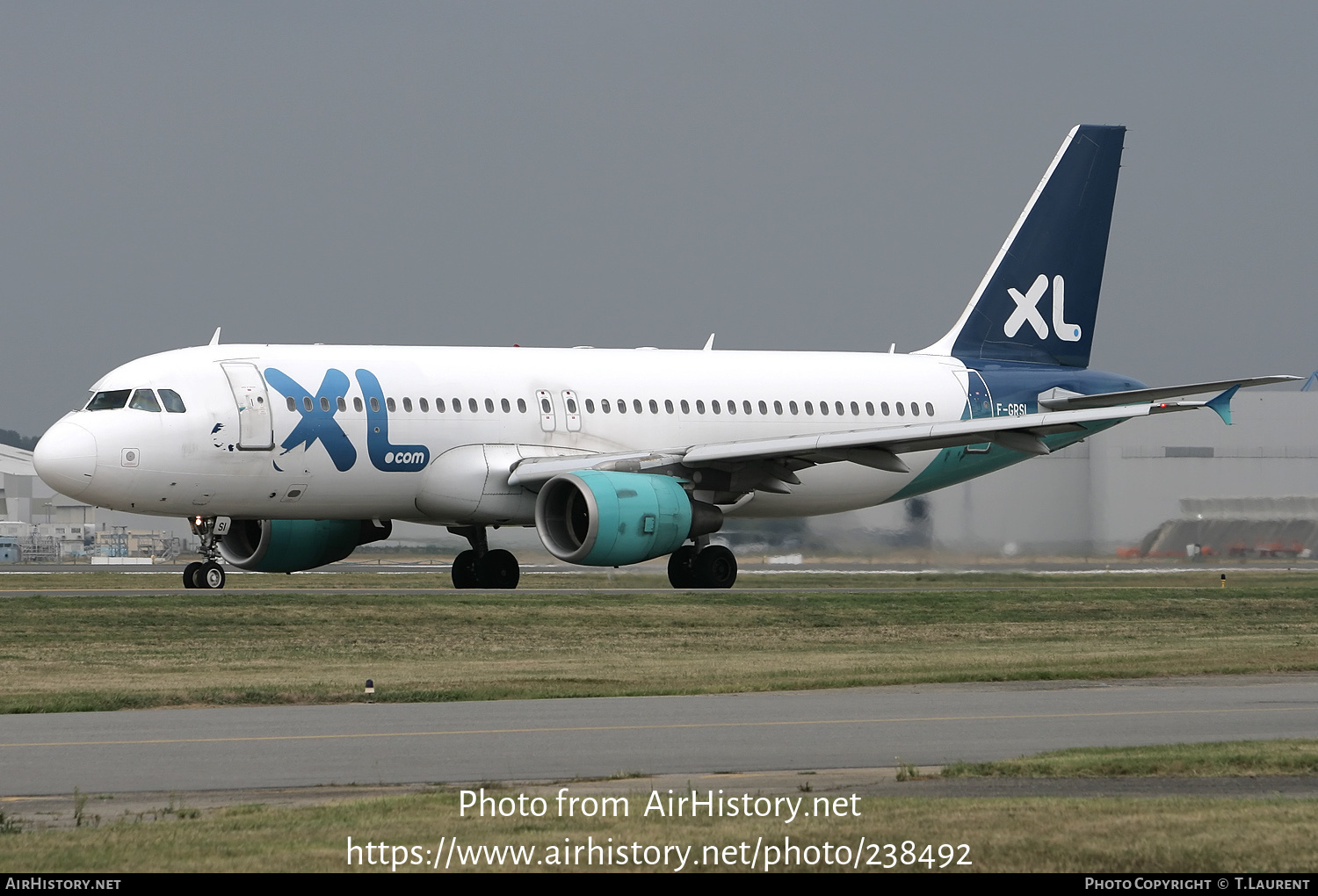 Aircraft Photo of F-GRSI | Airbus A320-214 | XL Airways | AirHistory.net #238492