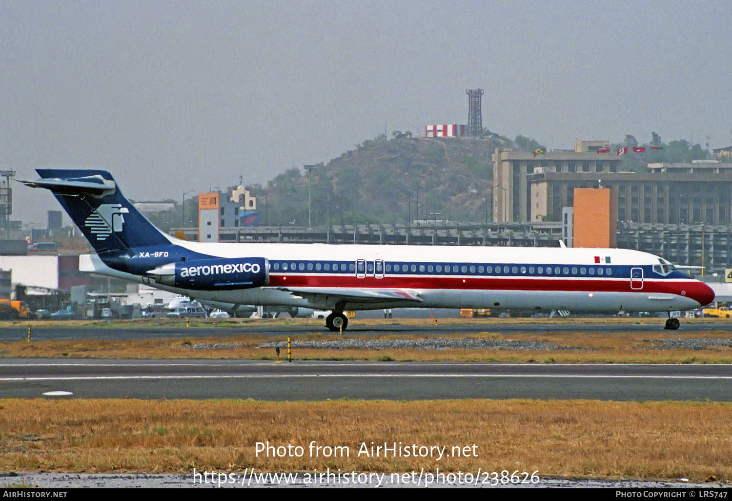 Aircraft Photo of XA-SFO | McDonnell Douglas MD-87 (DC-9-87) | AeroMéxico | AirHistory.net #238626