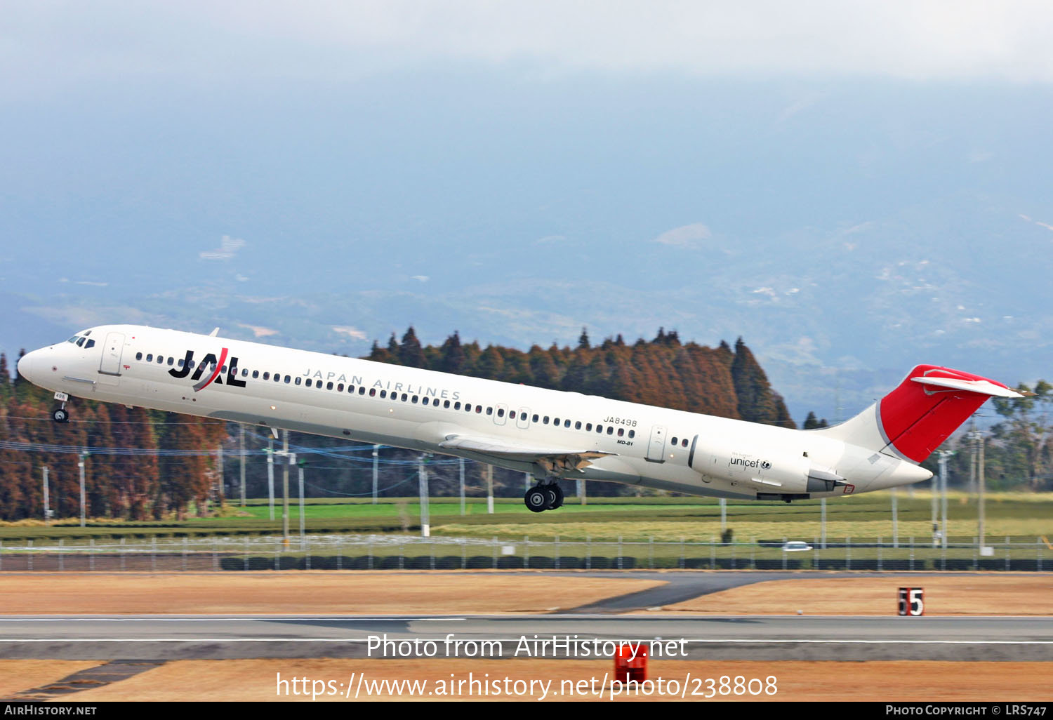 Aircraft Photo of JA8498 | McDonnell Douglas MD-81 (DC-9-81) | Japan Airlines - JAL | AirHistory.net #238808