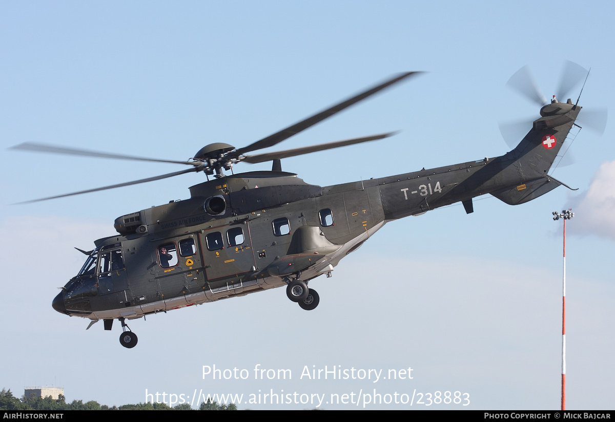 Aircraft Photo of T-314 | Aerospatiale TH06 Super Puma (AS-332M1) | Switzerland - Air Force | AirHistory.net #238883