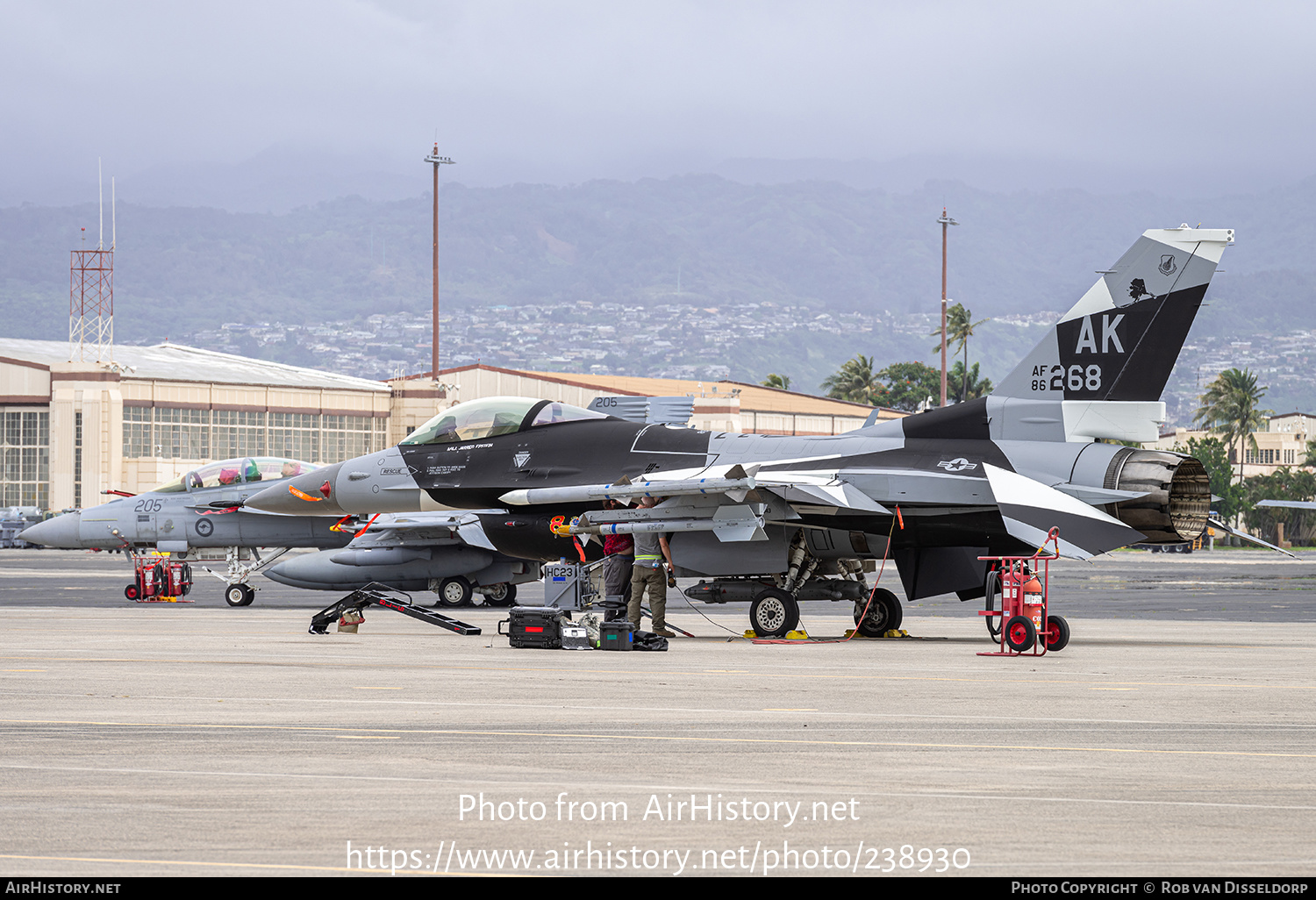 Aircraft Photo of 86-0268 / AF86-268 | General Dynamics F-16C Fighting Falcon | USA - Air Force | AirHistory.net #238930