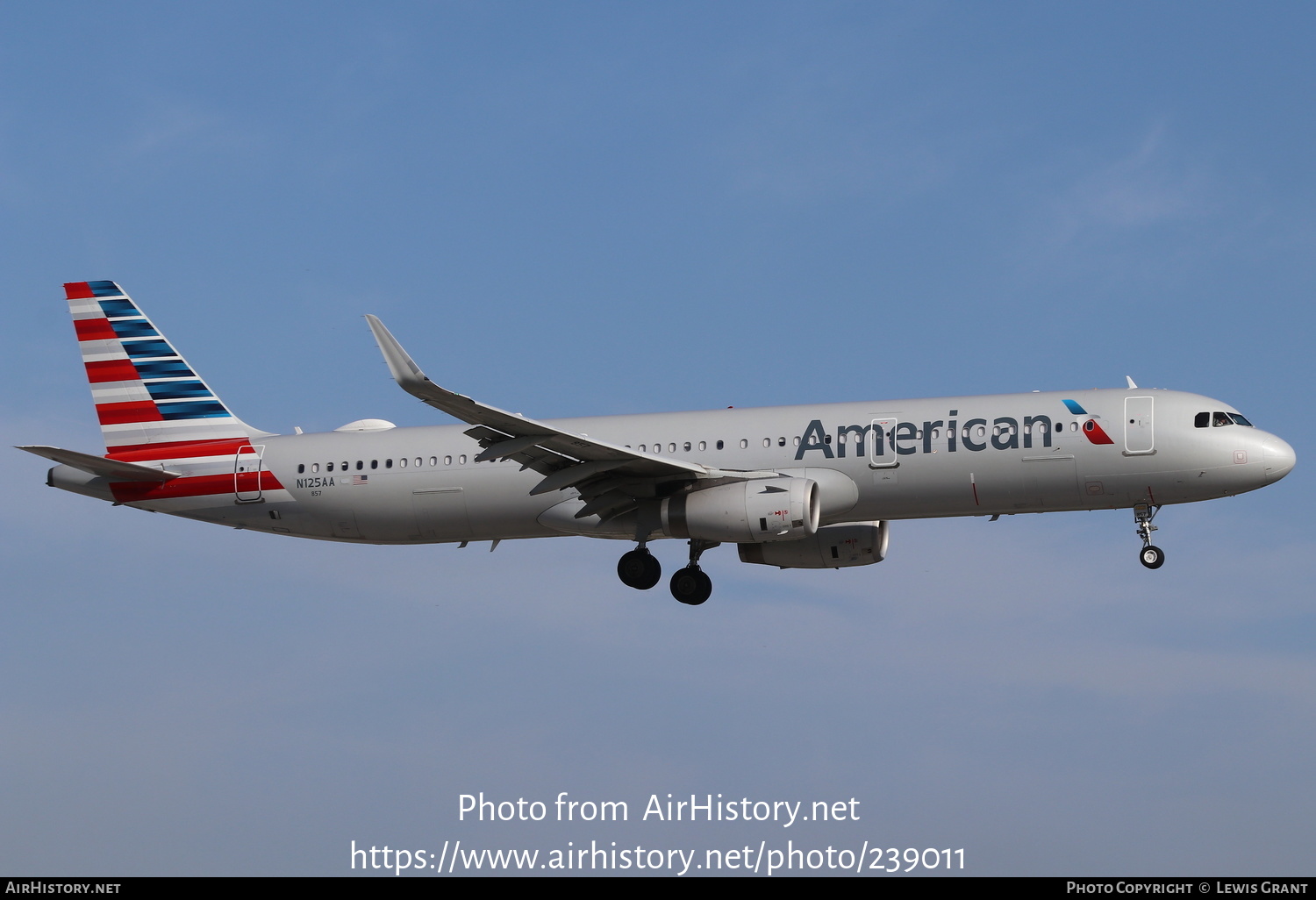 Aircraft Photo of N125AA | Airbus A321-231 | American Airlines | AirHistory.net #239011