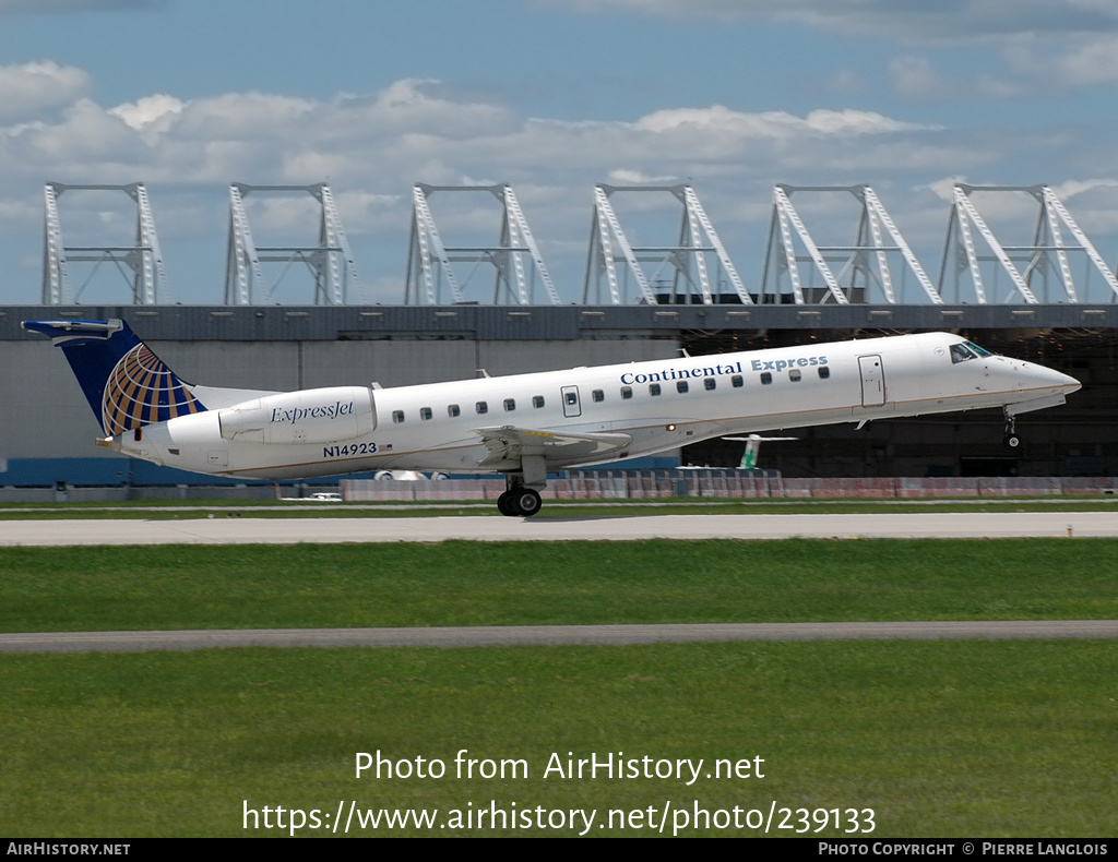 Aircraft Photo of N14923 | Embraer ERJ-145ER (EMB-145ER) | Continental Express | AirHistory.net #239133