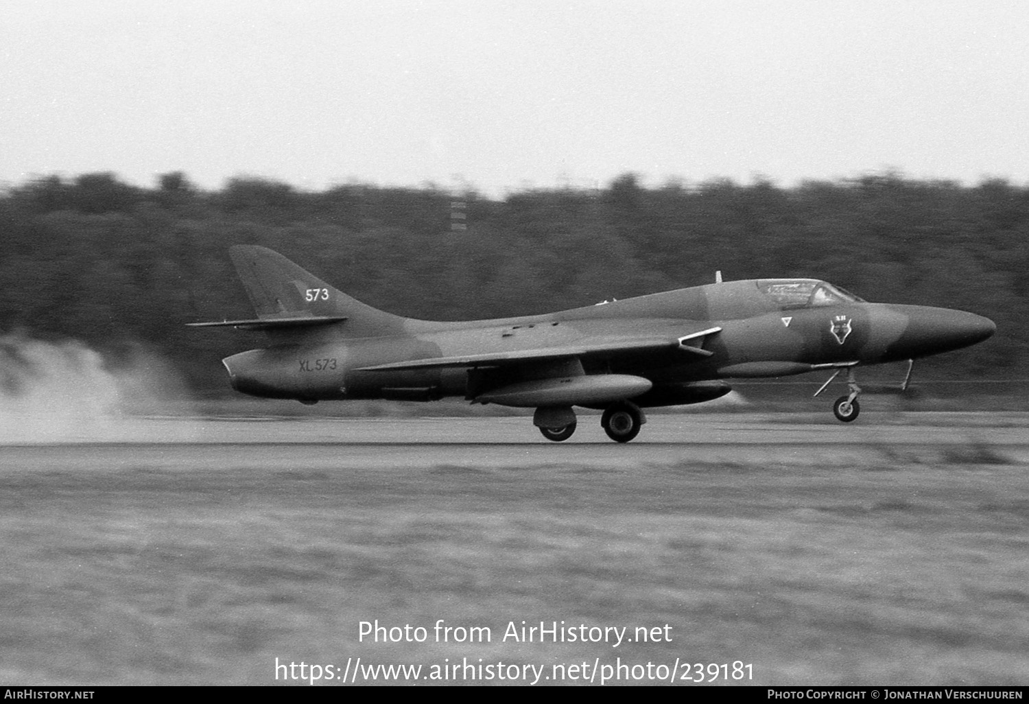 Aircraft Photo of XL573 | Hawker Hunter T7 | UK - Air Force | AirHistory.net #239181