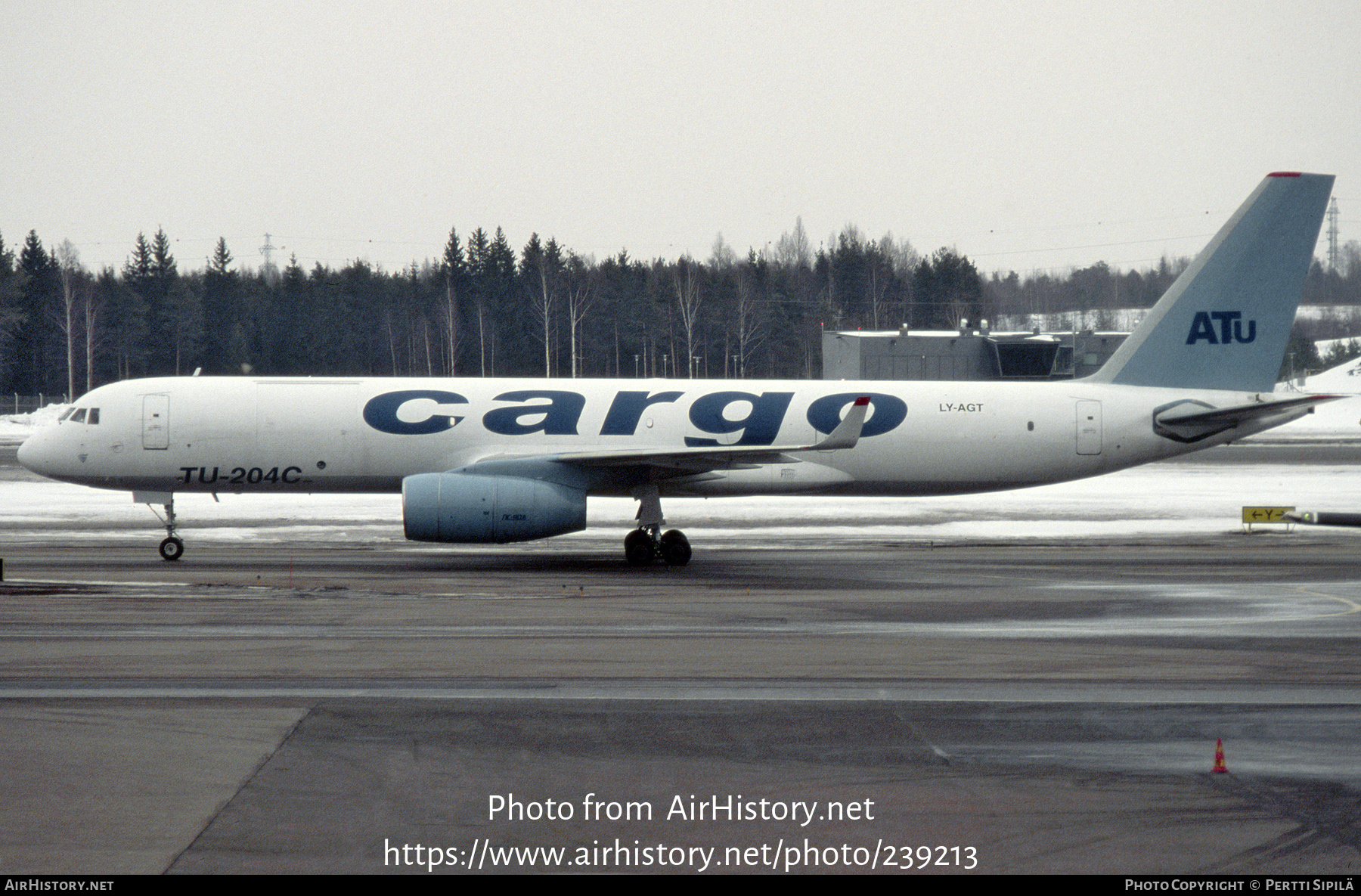 Aircraft Photo of LY-AGT | Tupolev Tu-204-100 | Aviastar-TU Airlines - ATU Cargo | AirHistory.net #239213