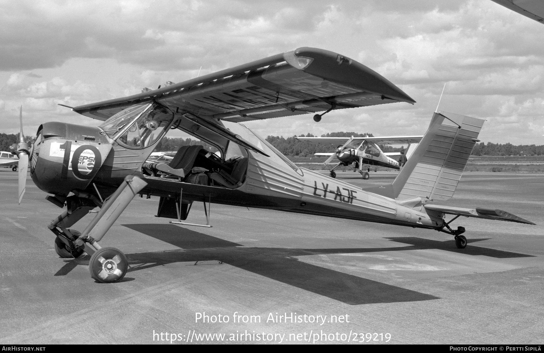 Aircraft Photo of LY-AJF | PZL-Okecie PZL-104 Wilga 35A | AirHistory.net #239219