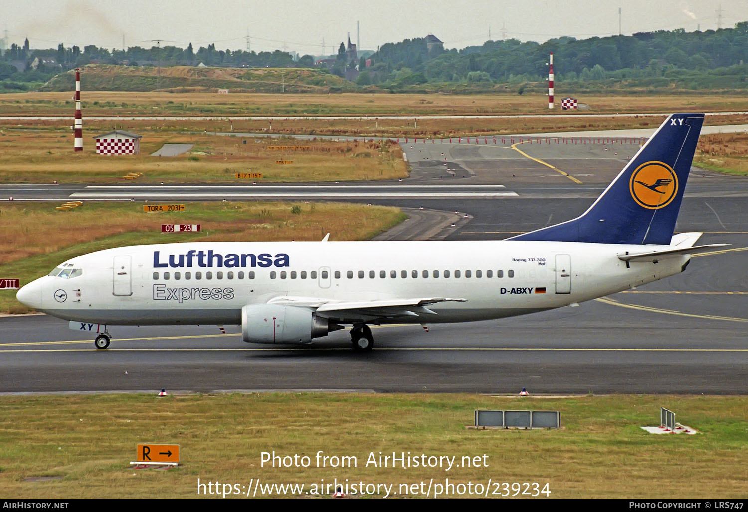 Aircraft Photo of D-ABXY | Boeing 737-330 | Lufthansa Express | AirHistory.net #239234