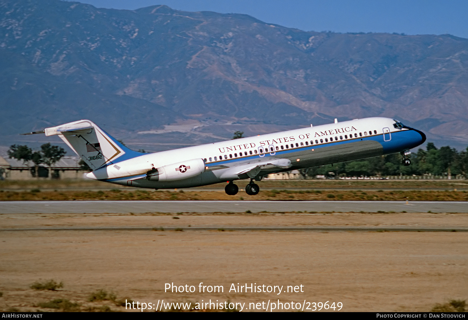 Aircraft Photo of 73-1682 / 31682 | McDonnell Douglas C-9C | USA - Air Force | AirHistory.net #239649