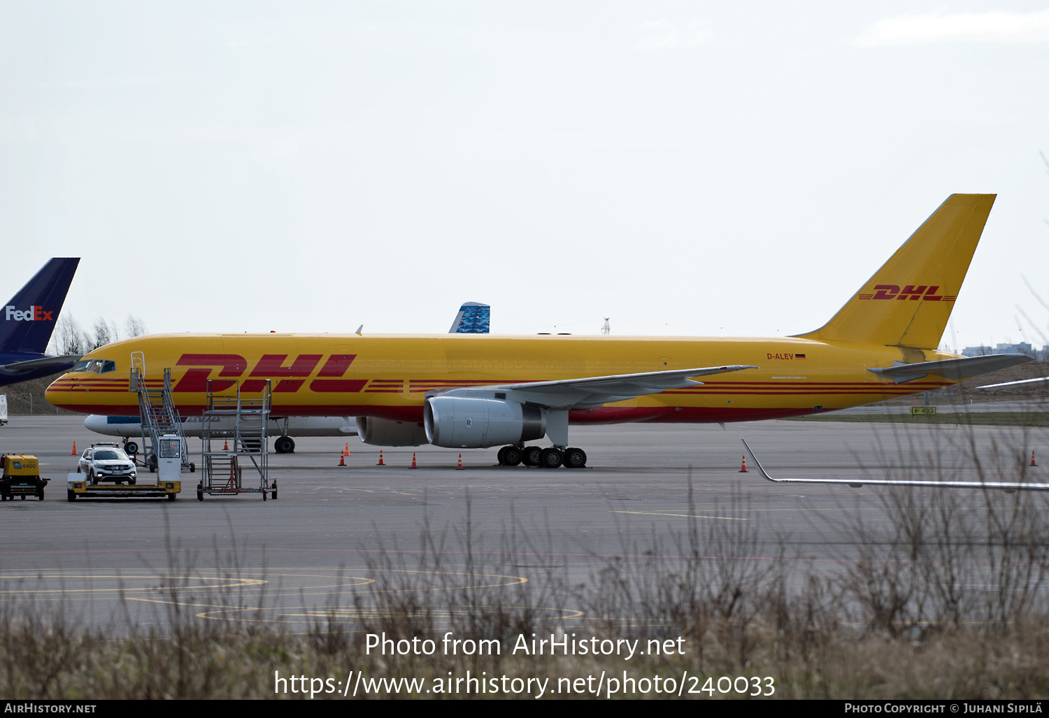 Aircraft Photo of D-ALEV | Boeing 757-28A(PCF) | DHL International | AirHistory.net #240033