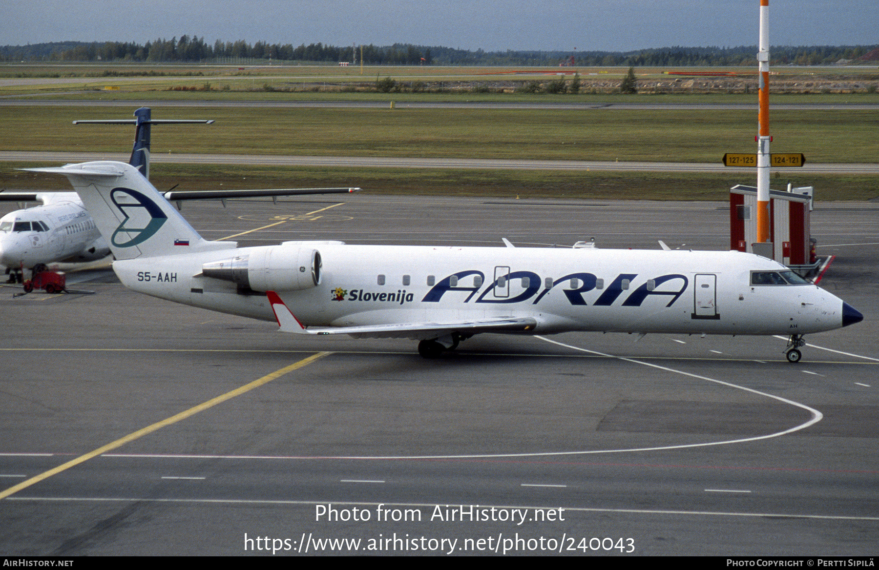 Aircraft Photo of S5-AAH | Canadair CRJ-100LR (CL-600-2B19) | Adria Airways | AirHistory.net #240043