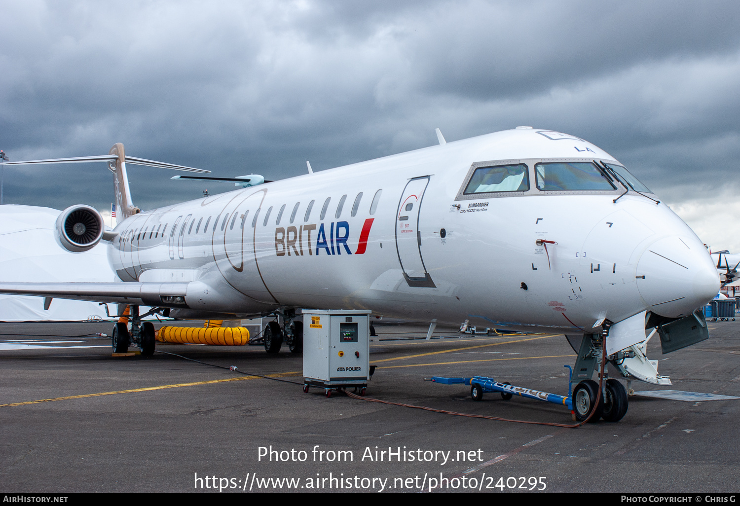 Aircraft Photo of F-HMLA | Bombardier CRJ-1000EL NG (CL-600-2E25) | Brit Air | AirHistory.net #240295