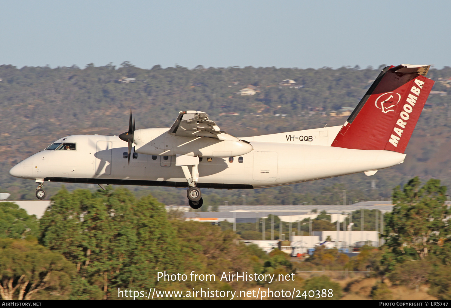 Aircraft Photo of VH-QQB | De Havilland Canada DHC-8-102 Dash 8 | Maroomba Airlines | AirHistory.net #240388