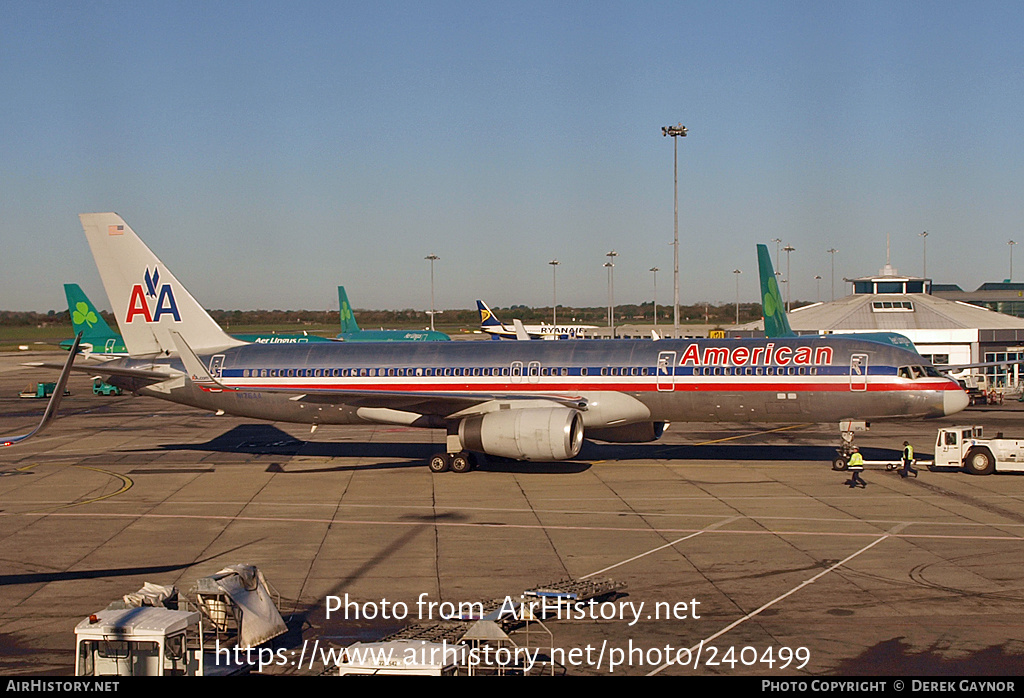 Aircraft Photo of N176AA | Boeing 757-223 | American Airlines | AirHistory.net #240499