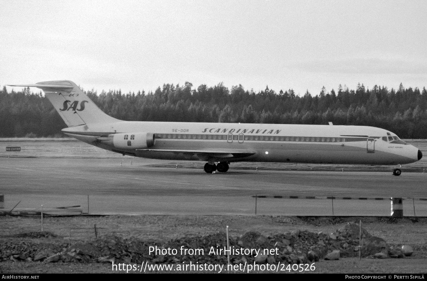 Aircraft Photo of SE-DDR | McDonnell Douglas DC-9-41 | Scandinavian Airlines - SAS | AirHistory.net #240526