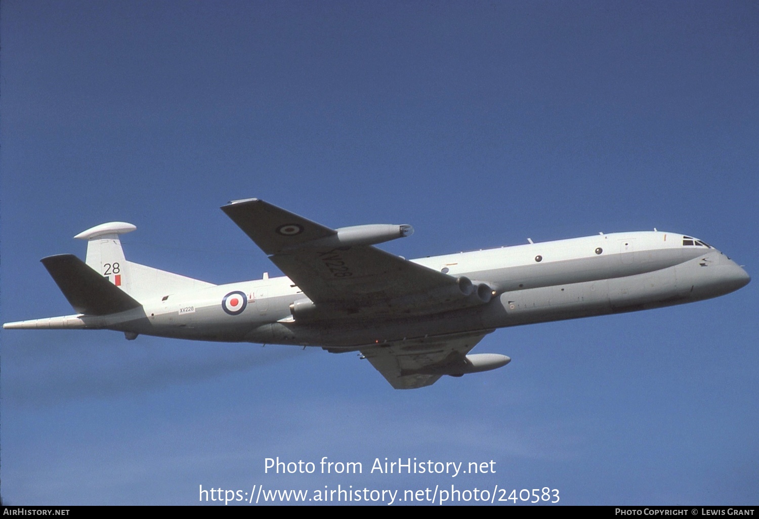 Aircraft Photo of XV228 | Hawker Siddeley HS-801 Nimrod MR.1 | UK - Air Force | AirHistory.net #240583