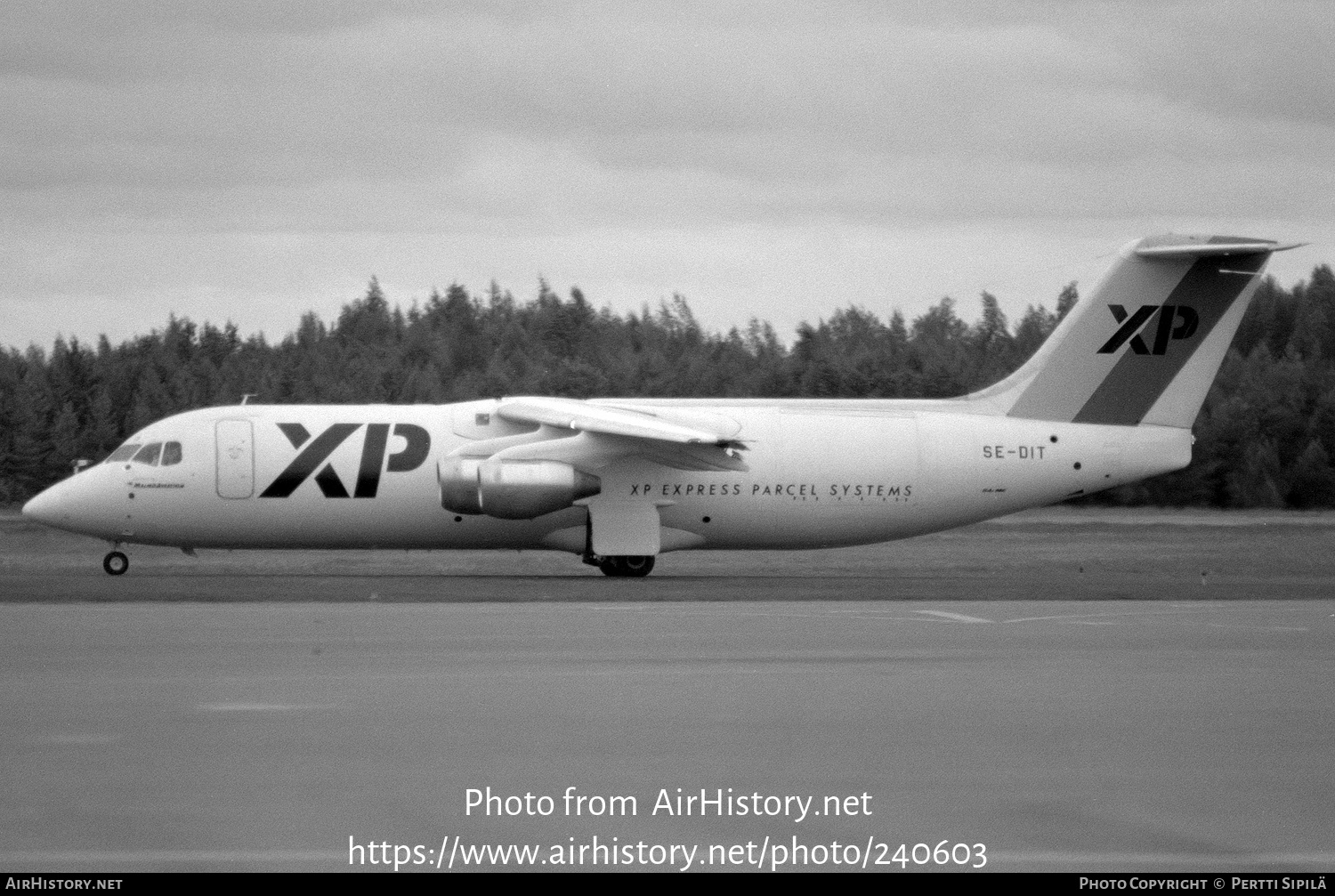 Aircraft Photo of SE-DIT | British Aerospace BAe-146-300QT Quiet Trader | XP - Express Parcel Systems | AirHistory.net #240603