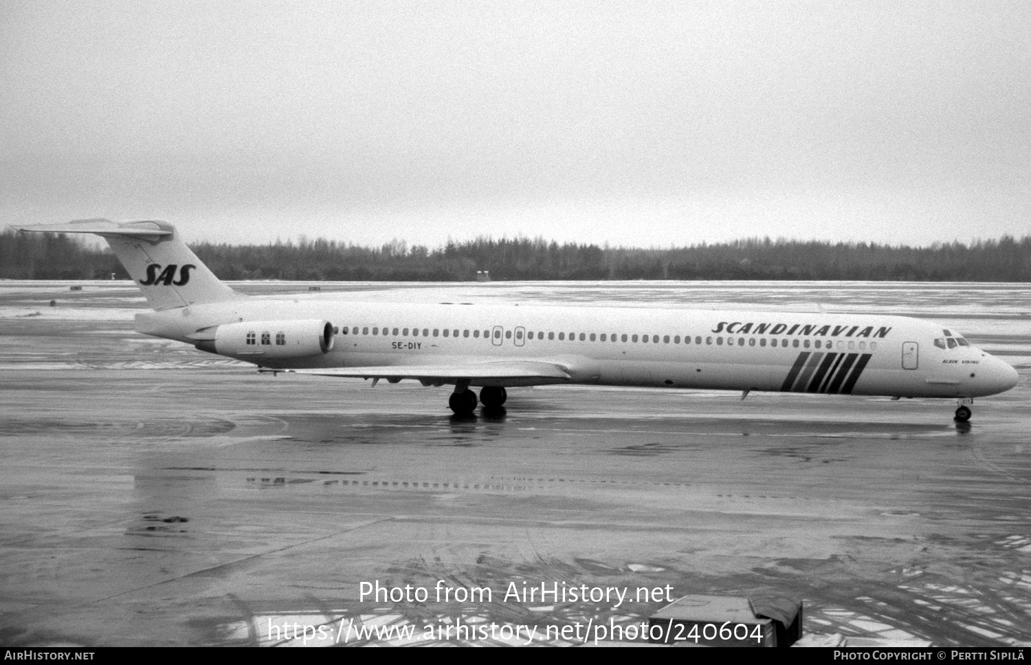 Aircraft Photo of SE-DIY | McDonnell Douglas MD-81 (DC-9-81) | Scandinavian Airlines - SAS | AirHistory.net #240604