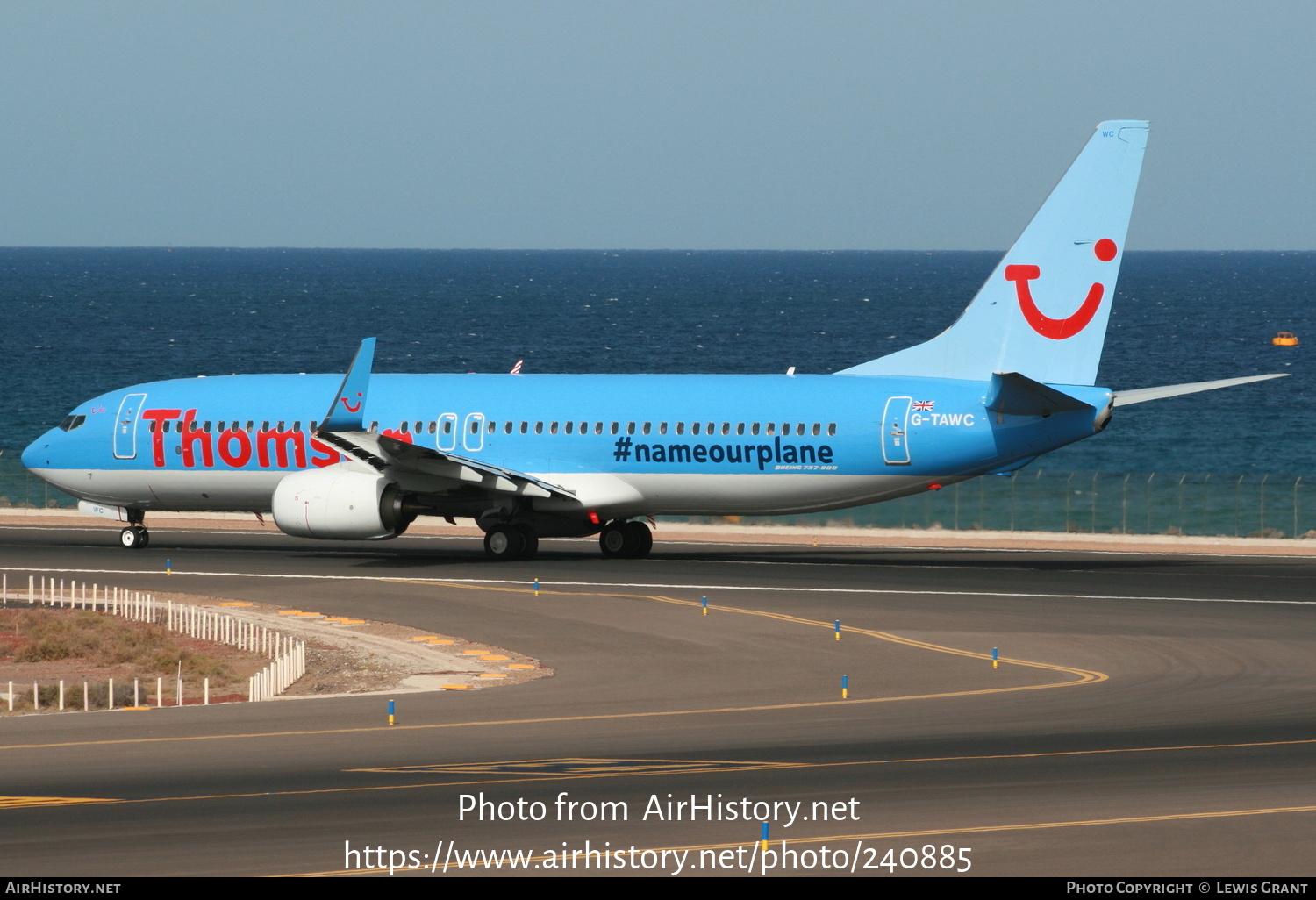 Aircraft Photo of G-TAWC | Boeing 737-8K5 | Thomson Airways | AirHistory.net #240885