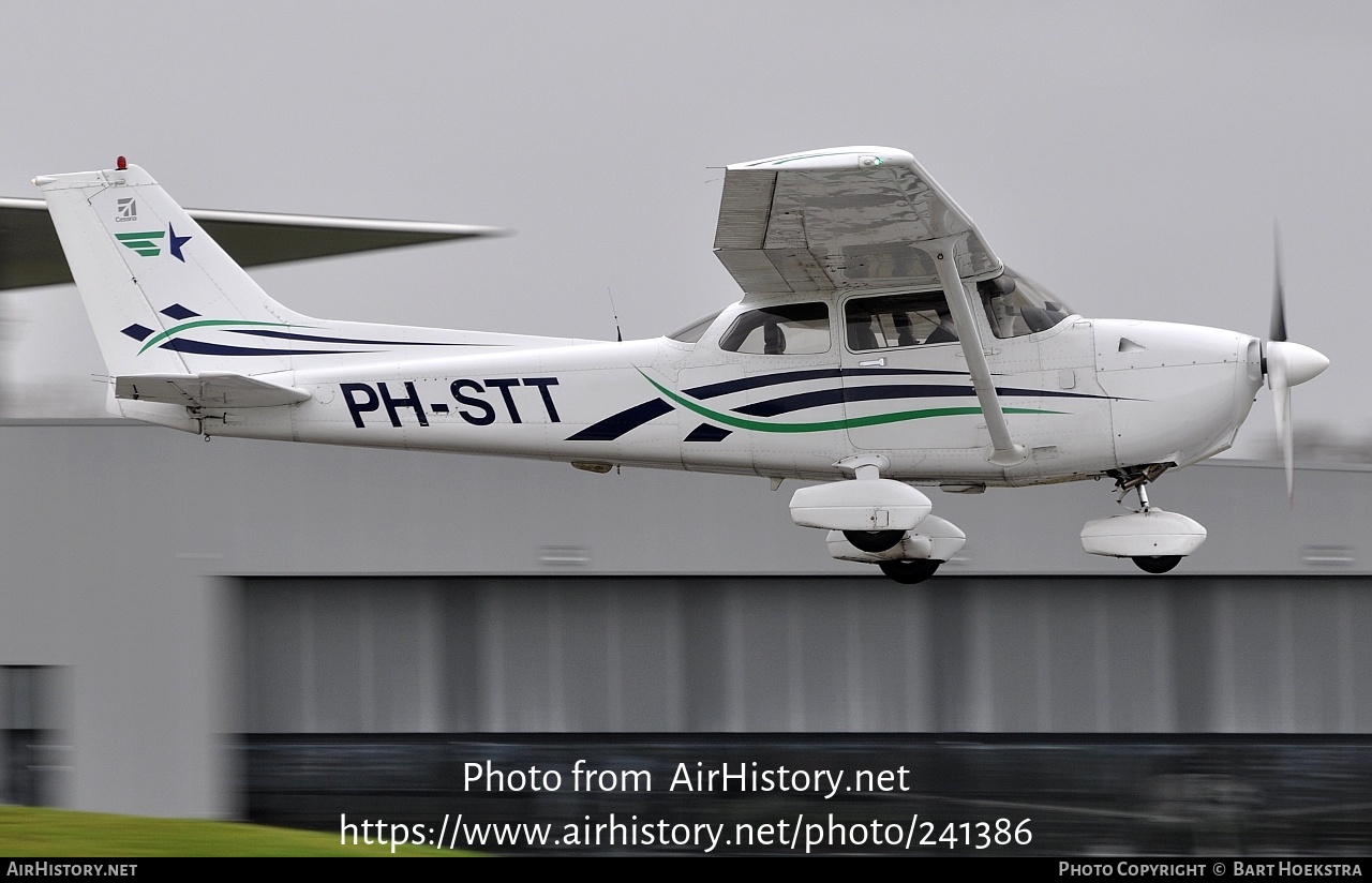 Aircraft Photo of PH-STT | Cessna 172S(Centurion) Skyhawk SP | Stella Aviation | AirHistory.net #241386