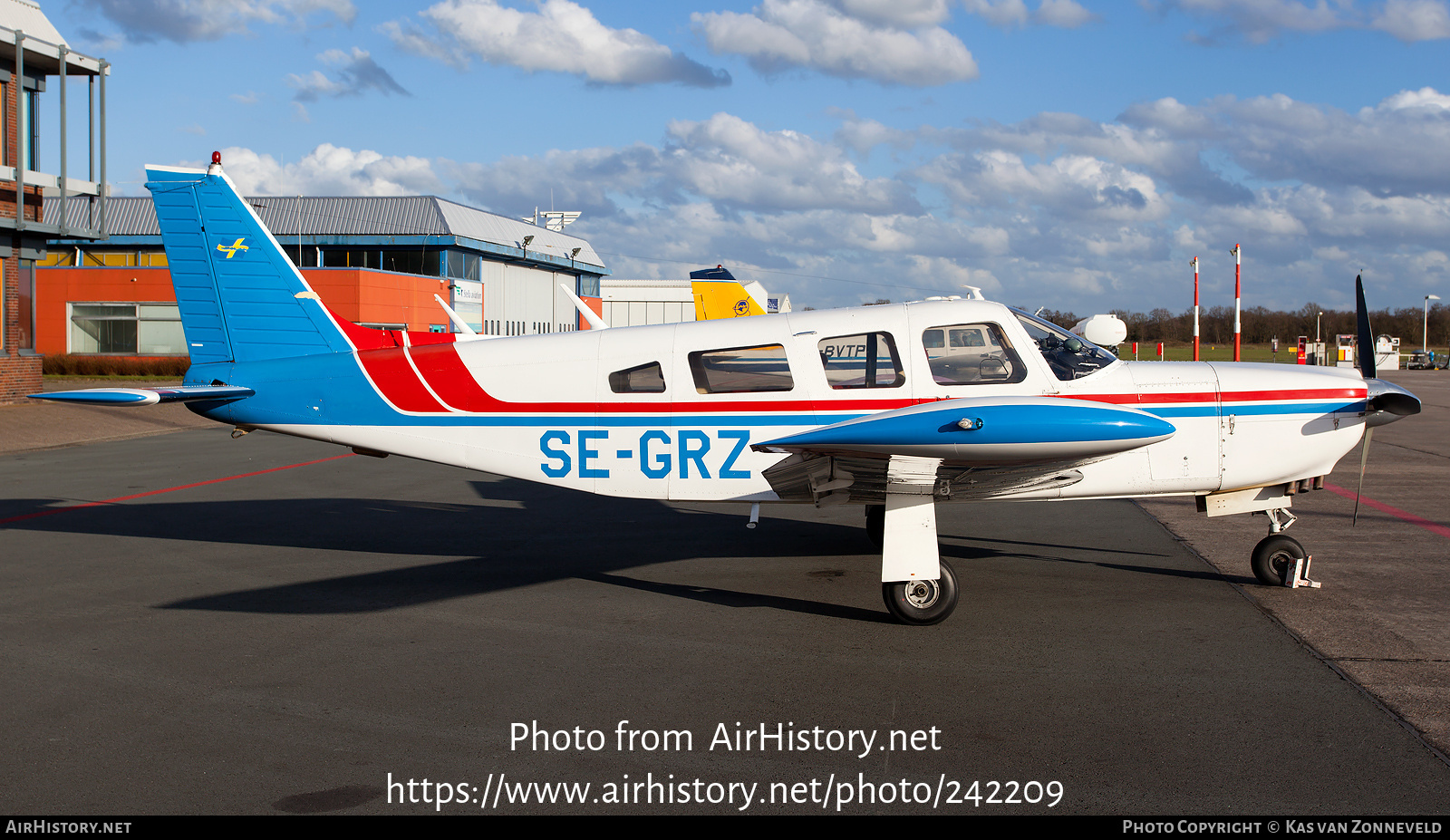 Aircraft Photo of SE-GRZ | Piper PA-32R-300 Cherokee Lance | AirHistory.net #242209