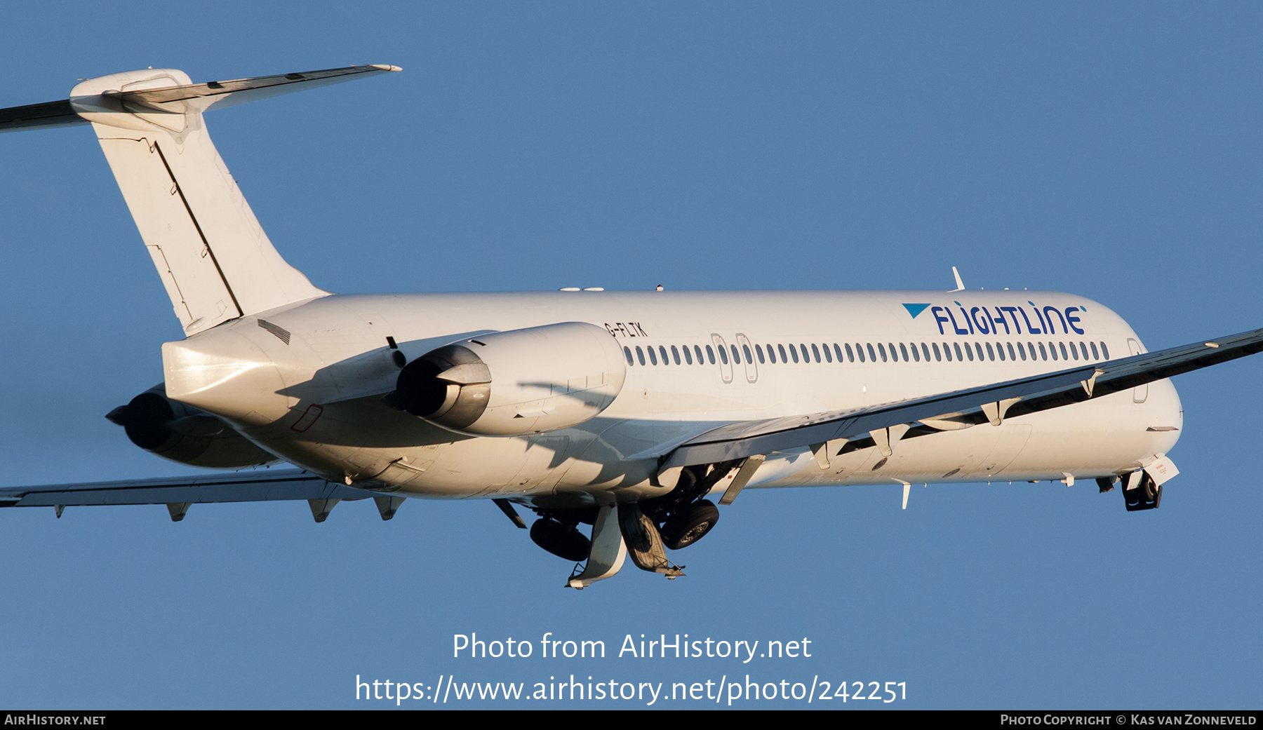 Aircraft Photo of G-FLTK | McDonnell Douglas MD-83 (DC-9-83) | Flightline | AirHistory.net #242251