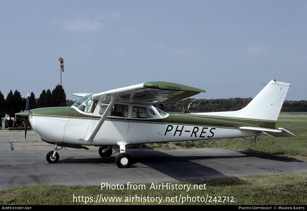 Aircraft Photo of PH-RES | Reims F172N Skyhawk II | AirHistory.net #242712