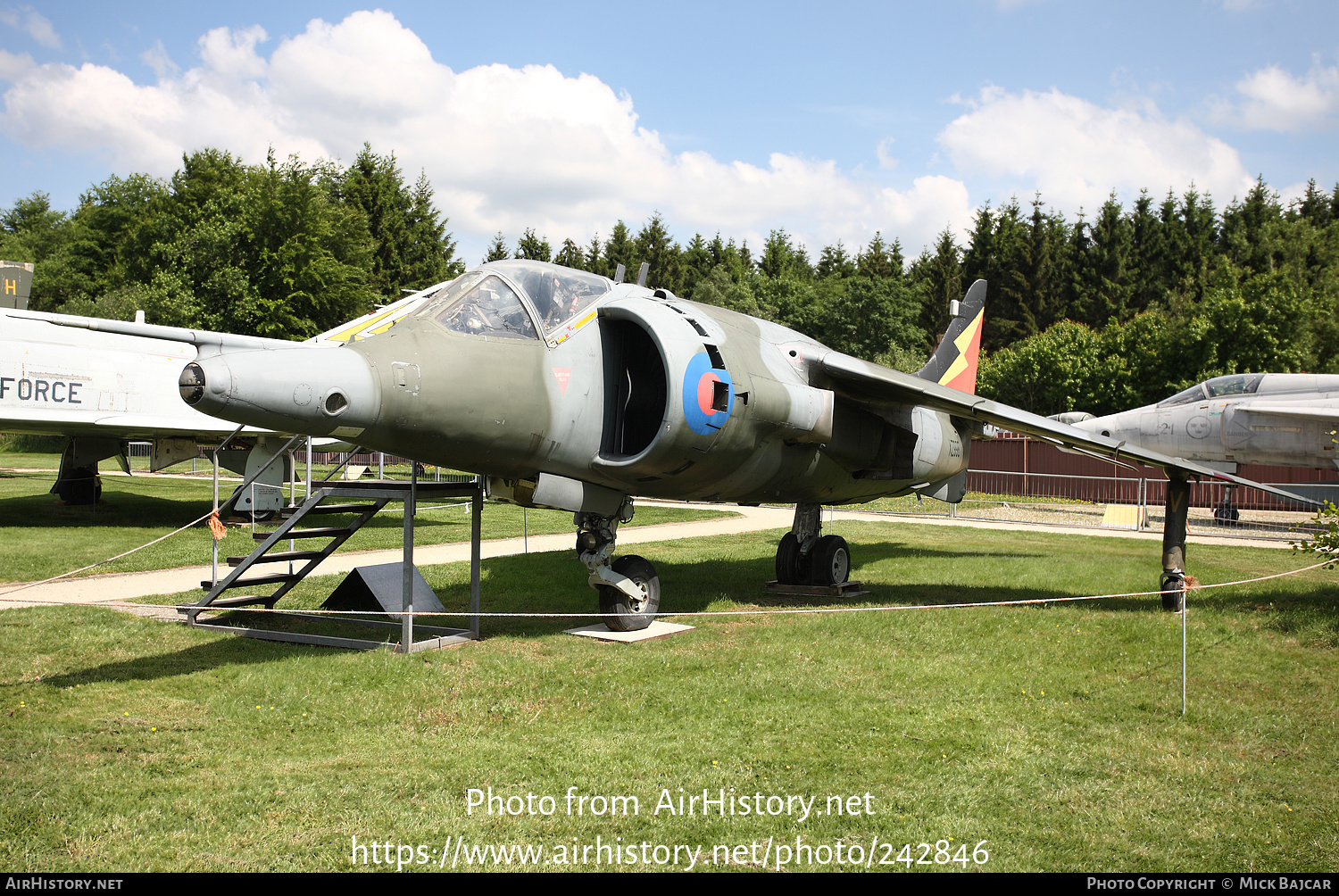 Aircraft Photo of XZ998 | Hawker Siddeley Harrier GR3 | UK - Air Force | AirHistory.net #242846