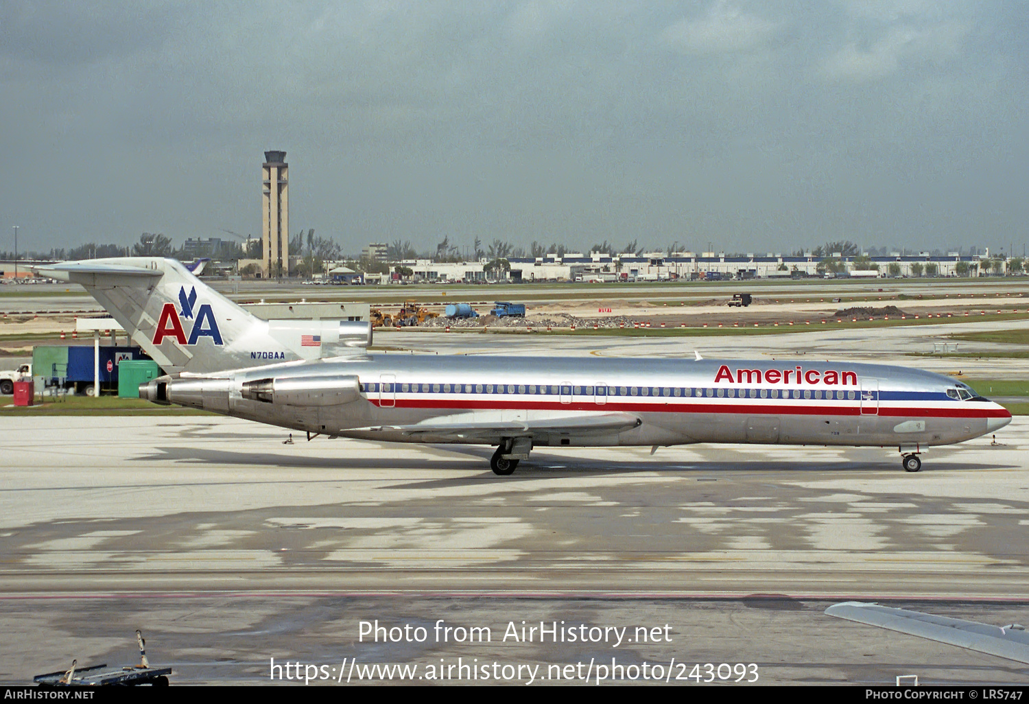 Aircraft Photo of N708AA | Boeing 727-223/Adv | American Airlines | AirHistory.net #243093