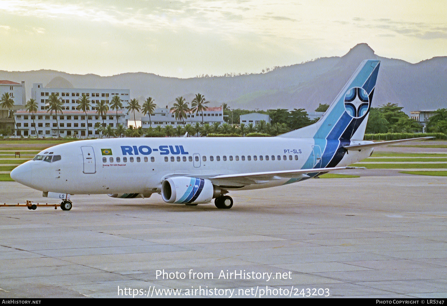 Aircraft Photo of PT-SLS | Boeing 737-5Y0 | Rio-Sul | AirHistory.net #243203