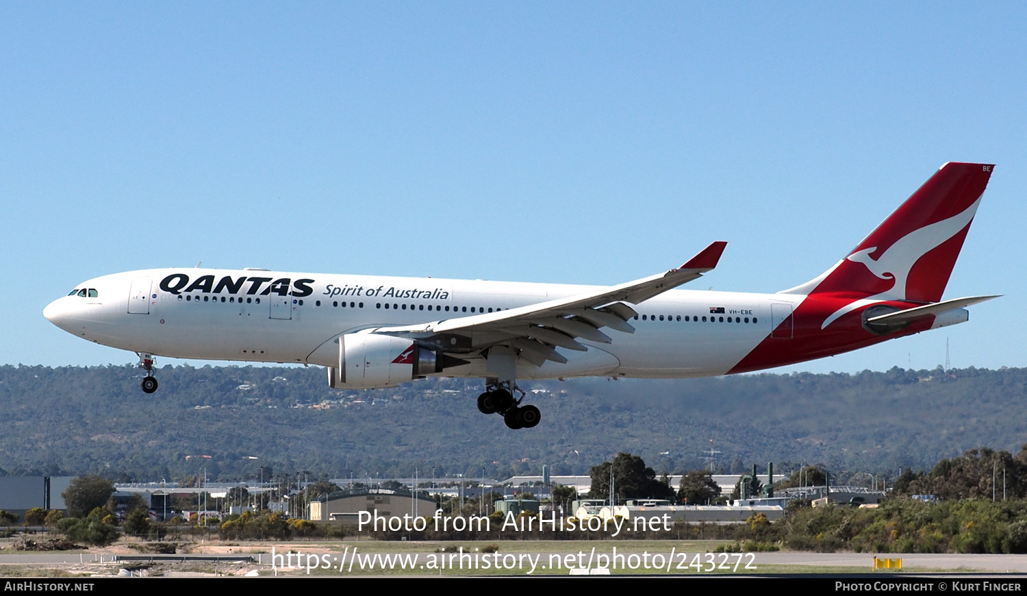 Aircraft Photo of VH-EBE | Airbus A330-202 | Qantas | AirHistory.net #243272