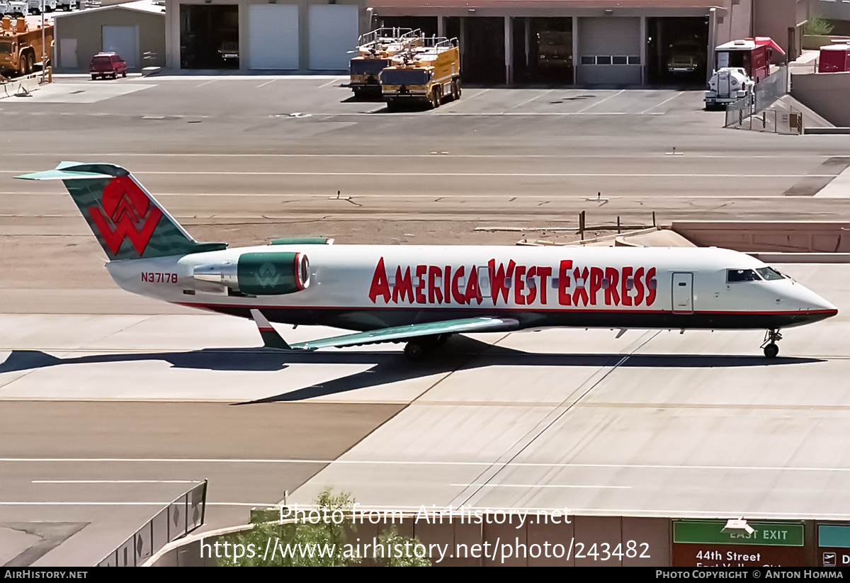 Aircraft Photo of N37178 | Bombardier CRJ-200LR (CL-600-2B19) | America West Express | AirHistory.net #243482