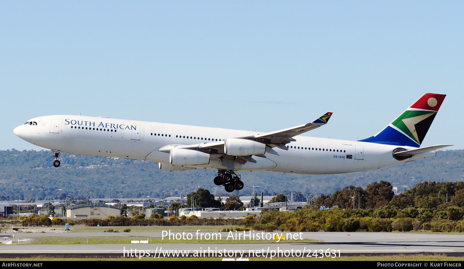 Aircraft Photo of ZS-SXE | Airbus A340-313 | South African Airways | AirHistory.net #243631