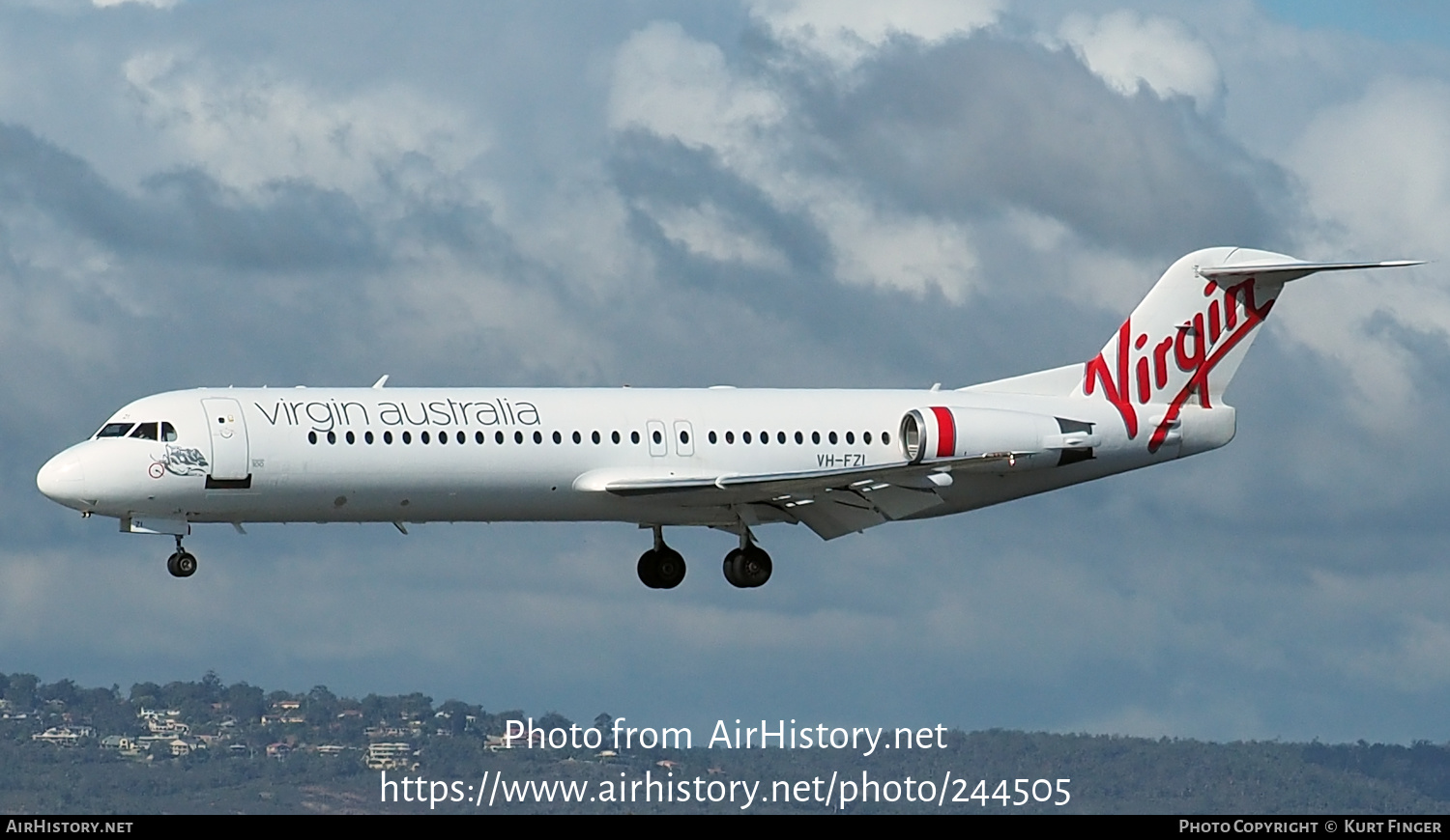 Aircraft Photo of VH-FZI | Fokker 100 (F28-0100) | Virgin Australia Regional Airlines | AirHistory.net #244505