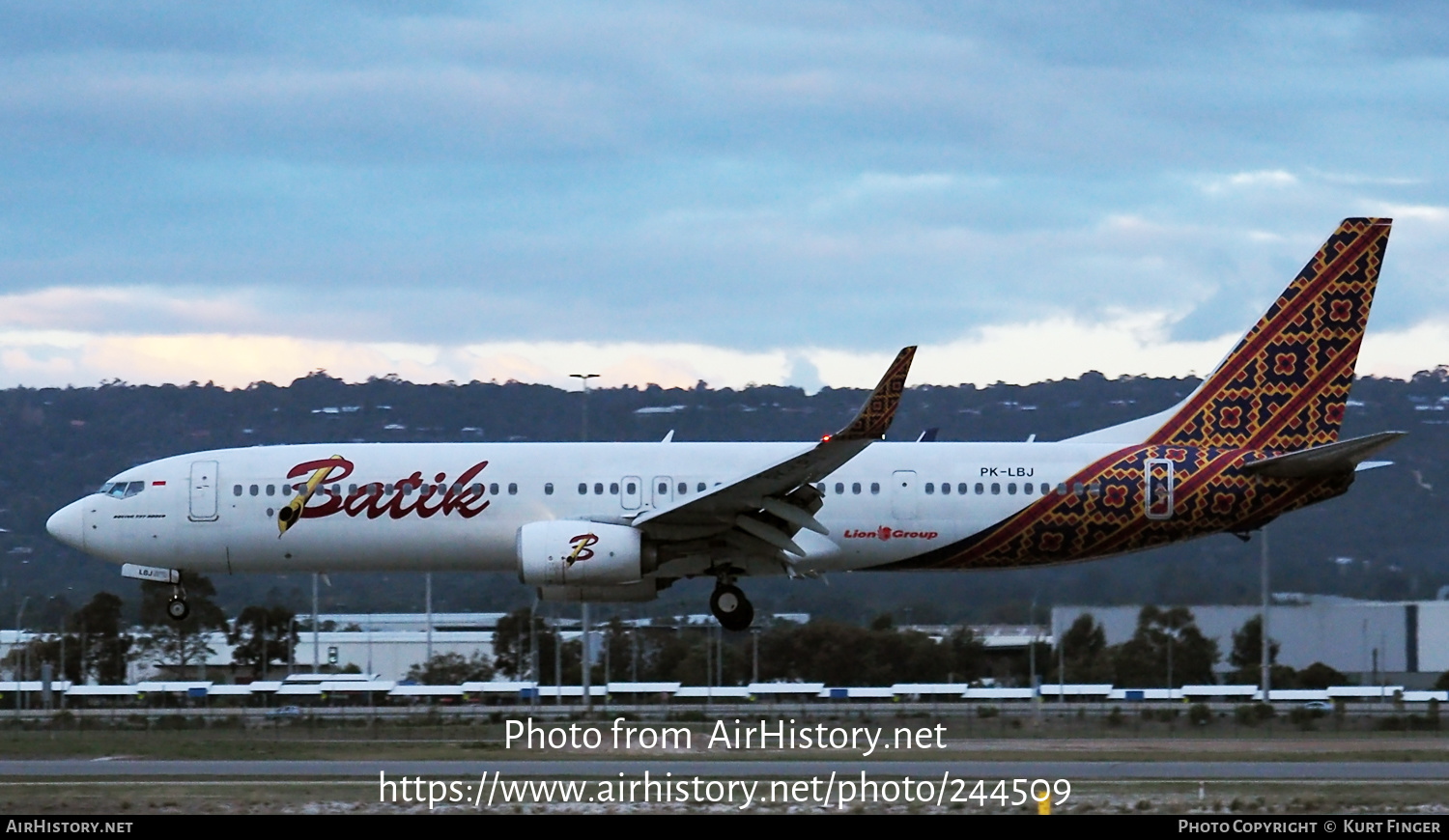 Aircraft Photo of PK-LBJ | Boeing 737-9GP/ER | Batik Air | AirHistory.net #244509