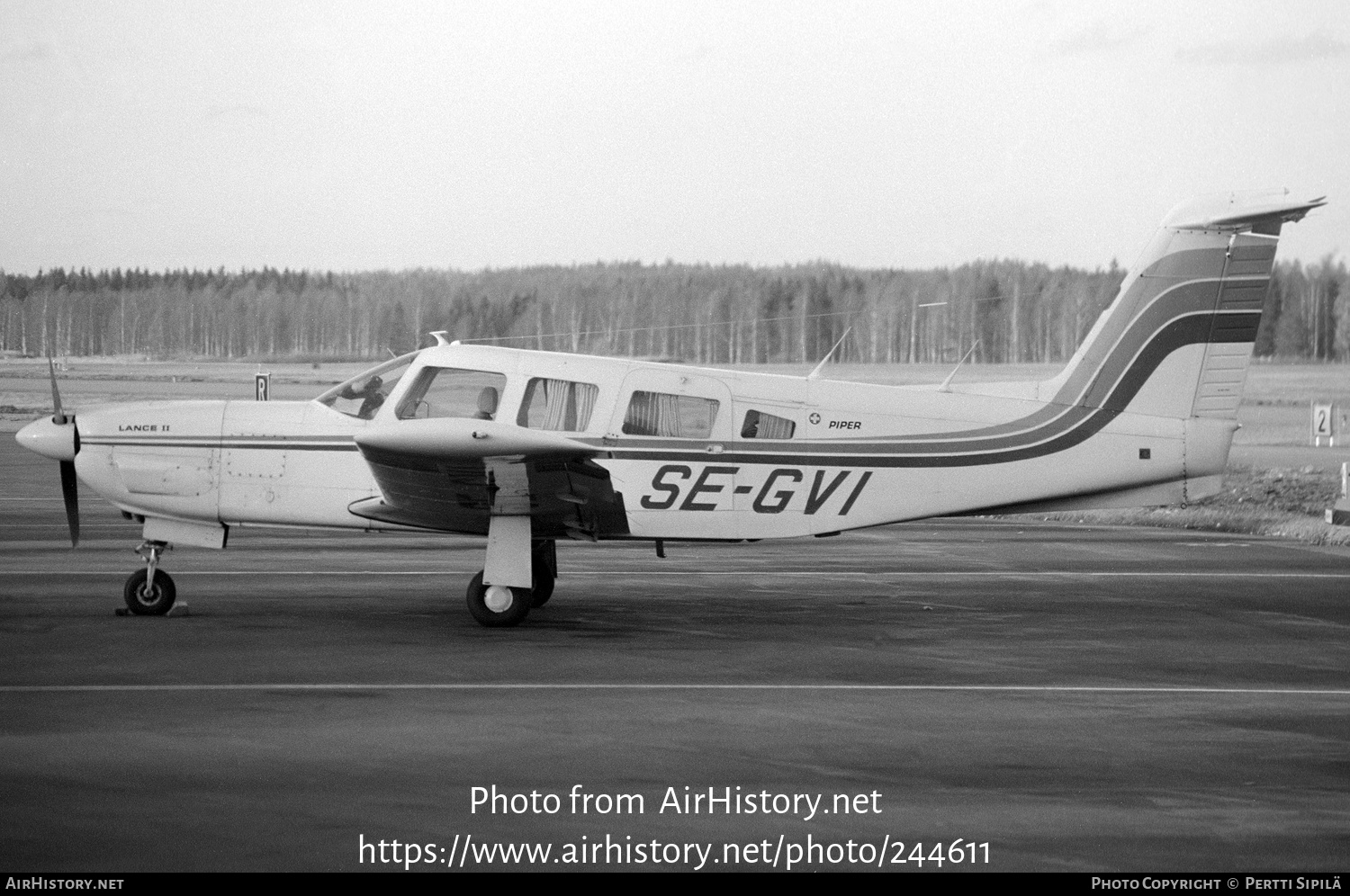 Aircraft Photo of SE-GVI | Piper PA-32RT-300 Lance II | AirHistory.net #244611