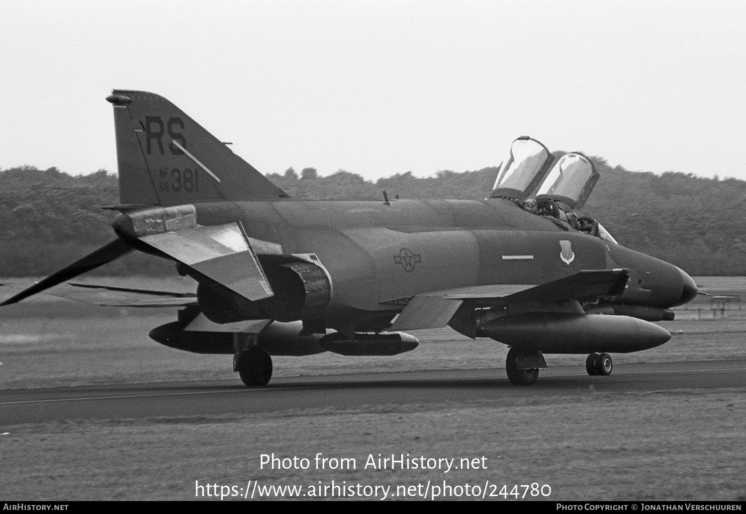 Aircraft Photo of 68-0381 / AF68-381 | McDonnell Douglas F-4E Phantom II | USA - Air Force | AirHistory.net #244780