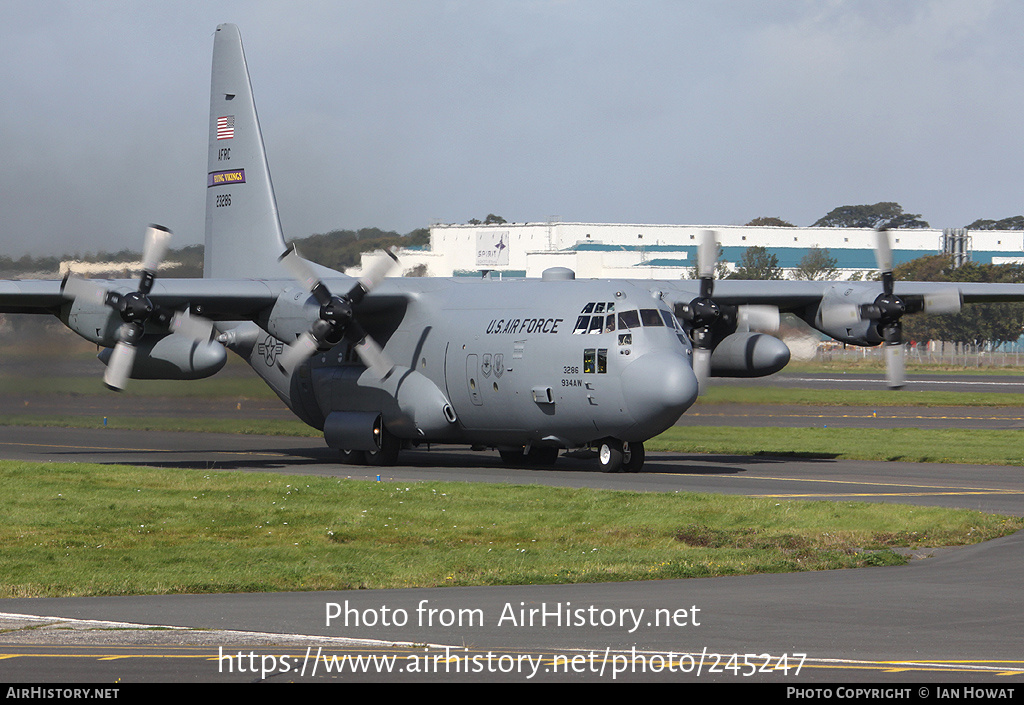 Aircraft Photo of 92-3286 / 23286 | Lockheed C-130H Hercules | USA - Air Force | AirHistory.net #245247