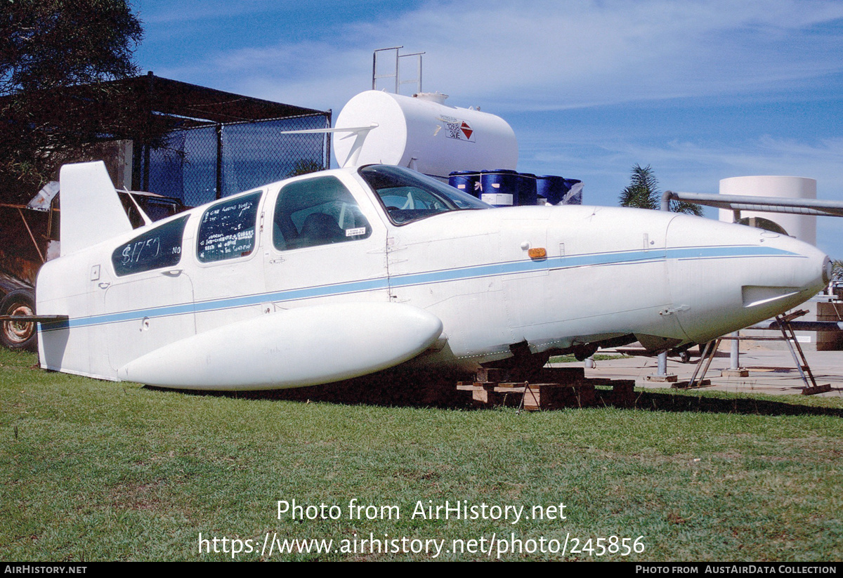 Aircraft Photo of VH-ILN | Beech D55 Baron | AirHistory.net #245856