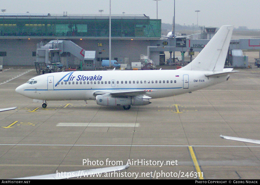 Aircraft Photo of OM-RAN | Boeing 737-230/Adv | Air Slovakia | AirHistory.net #246311