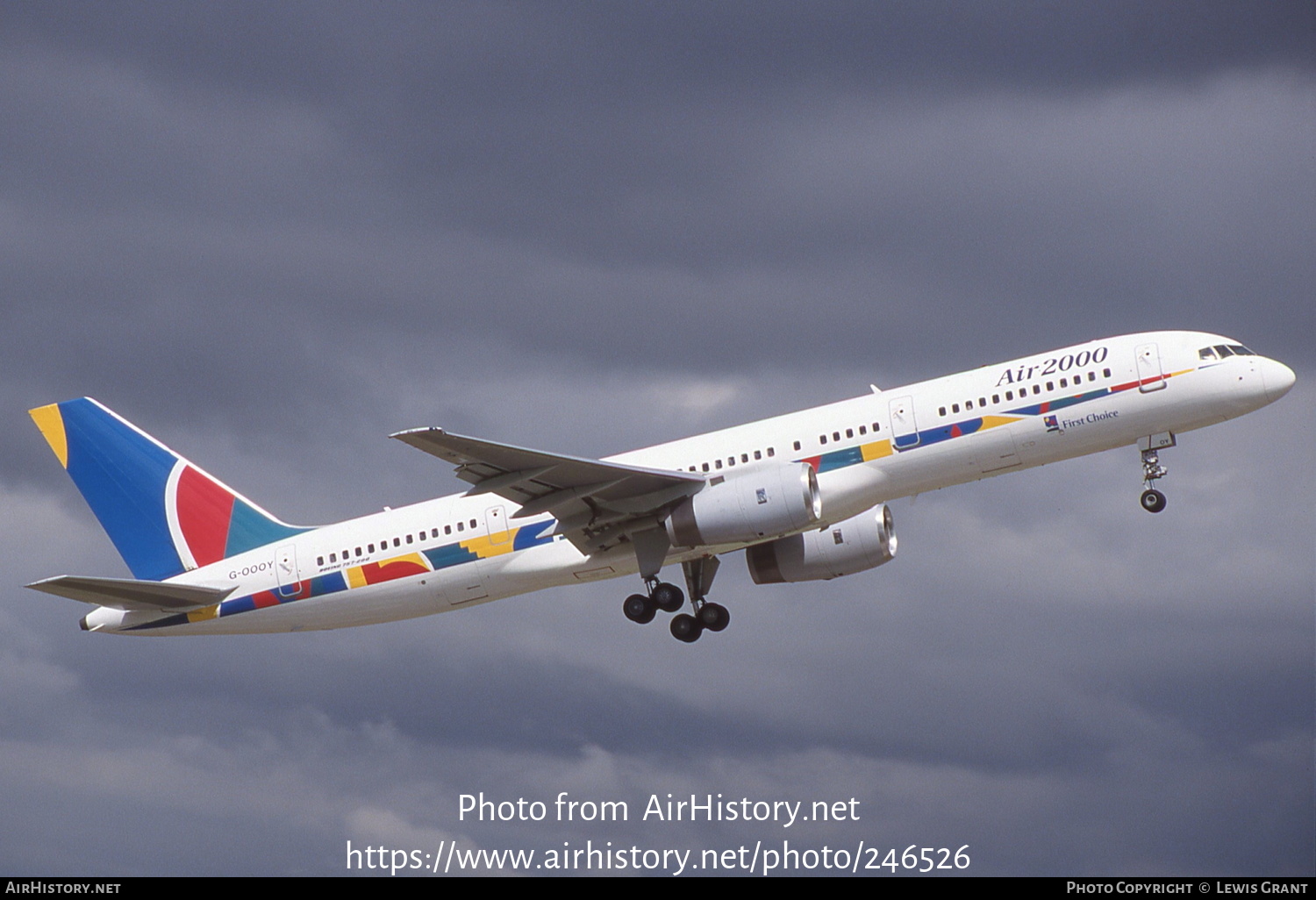 Aircraft Photo of G-OOOY | Boeing 757-28A | Air 2000 | AirHistory.net #246526