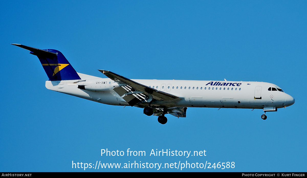 Aircraft Photo of VH-XWT | Fokker F28-1000 Fellowship | Alliance Airlines | AirHistory.net #246588