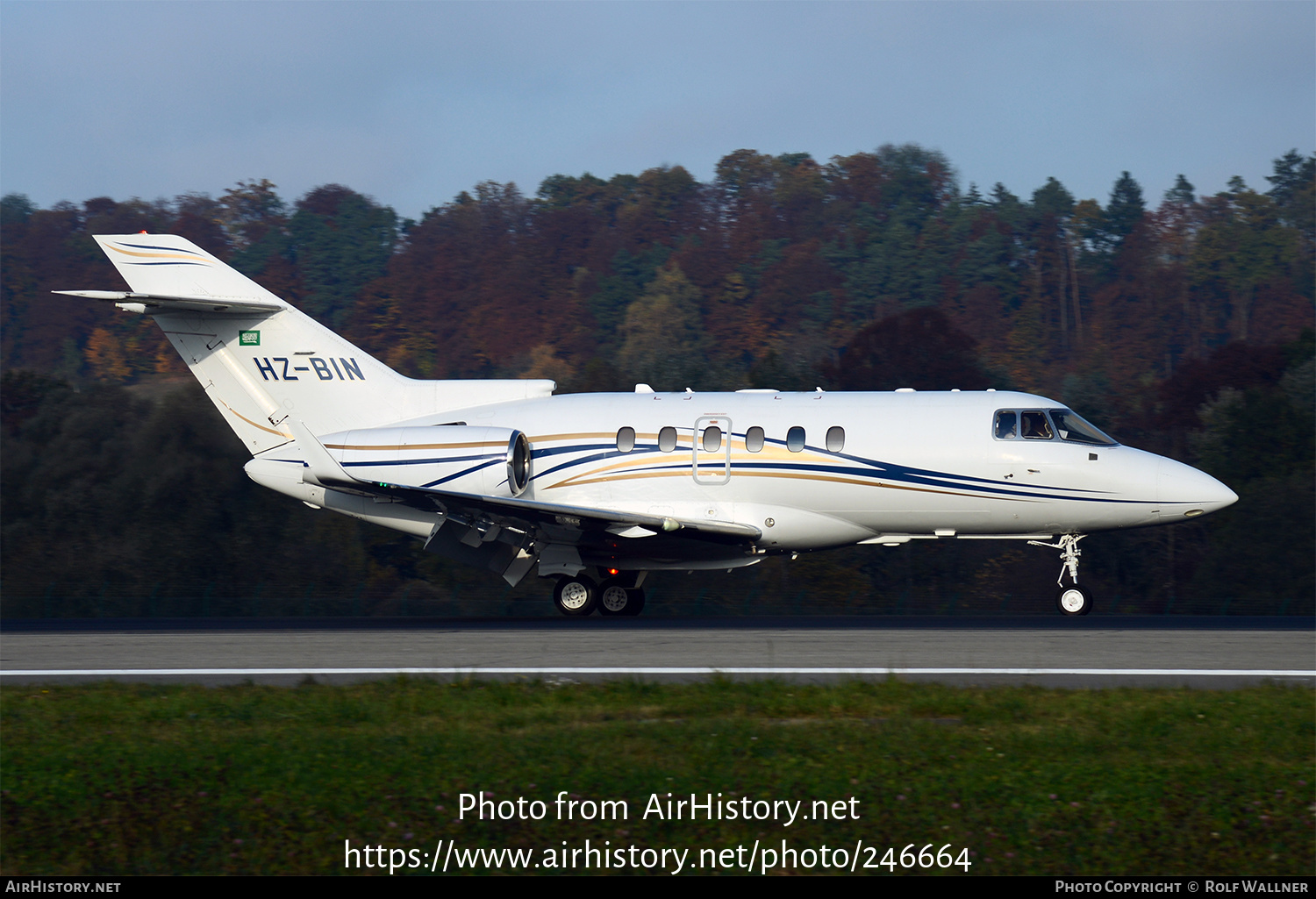 Aircraft Photo of HZ-BIN | Hawker Beechcraft 900XP | AirHistory.net #246664