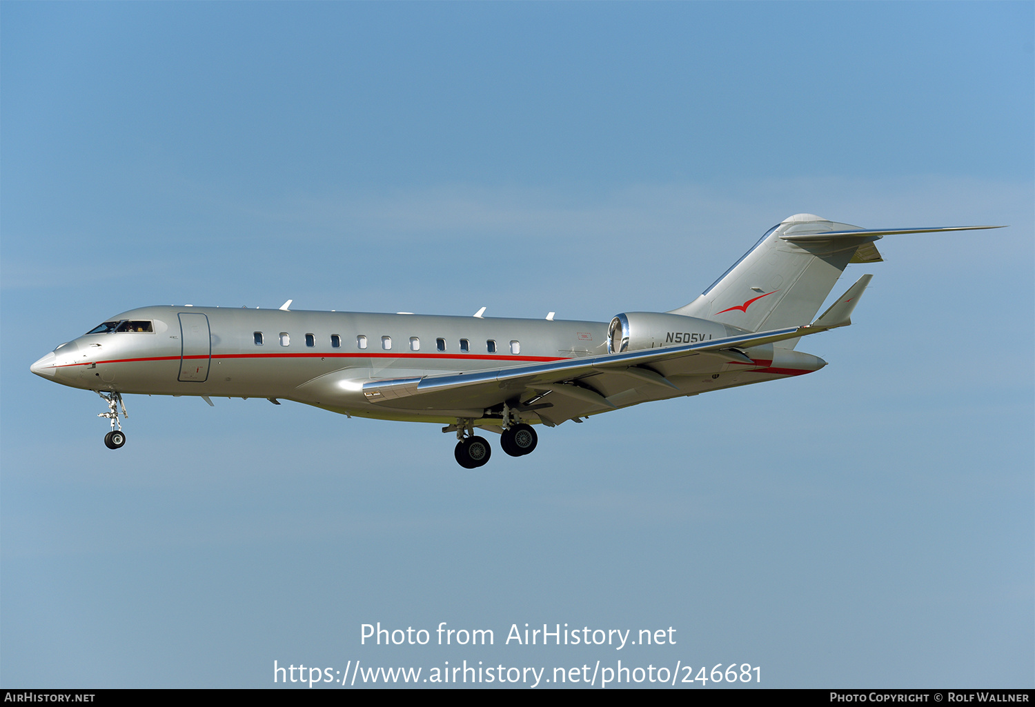 Aircraft Photo of N505VJ | Bombardier Global 5000 (BD-700-1A11) | VistaJet | AirHistory.net #246681