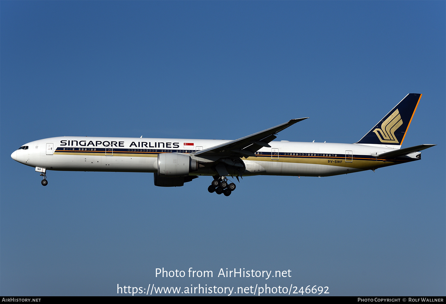 Aircraft Photo of 9V-SWF | Boeing 777-312/ER | Singapore Airlines | AirHistory.net #246692