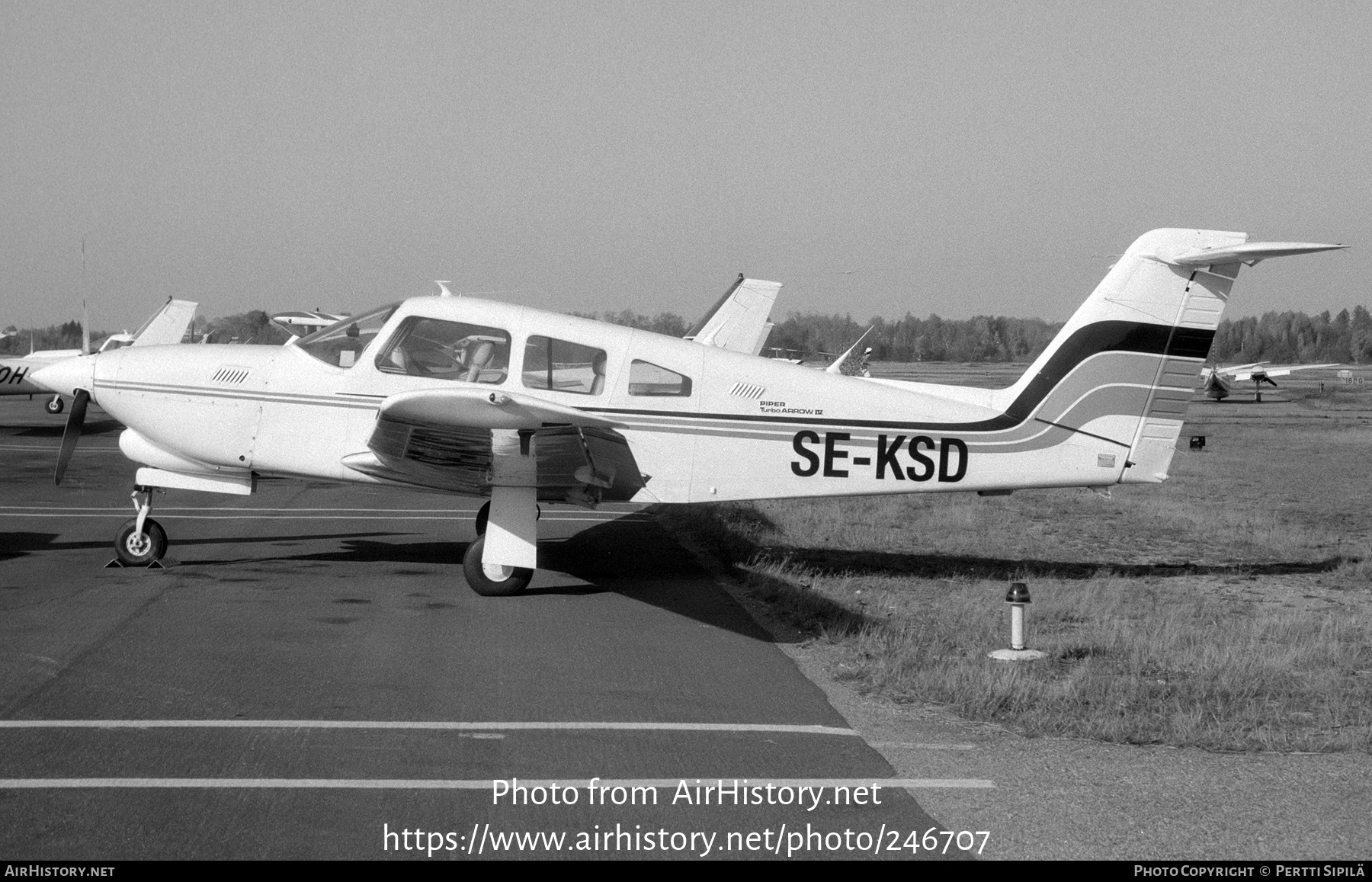 Aircraft Photo of SE-KSD | Piper PA-28RT-201T Turbo Arrow IV | AirHistory.net #246707