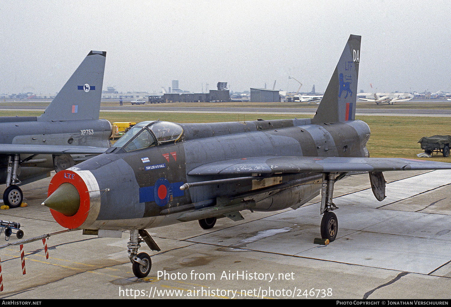 Aircraft Photo of XR720 | English Electric Lightning F3 | UK - Air Force | AirHistory.net #246738