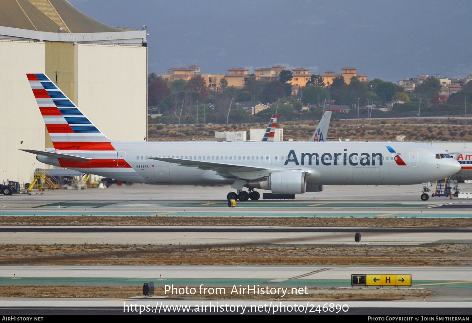 Aircraft Photo of N366AA | Boeing 767-323/ER | American Airlines | AirHistory.net #246890